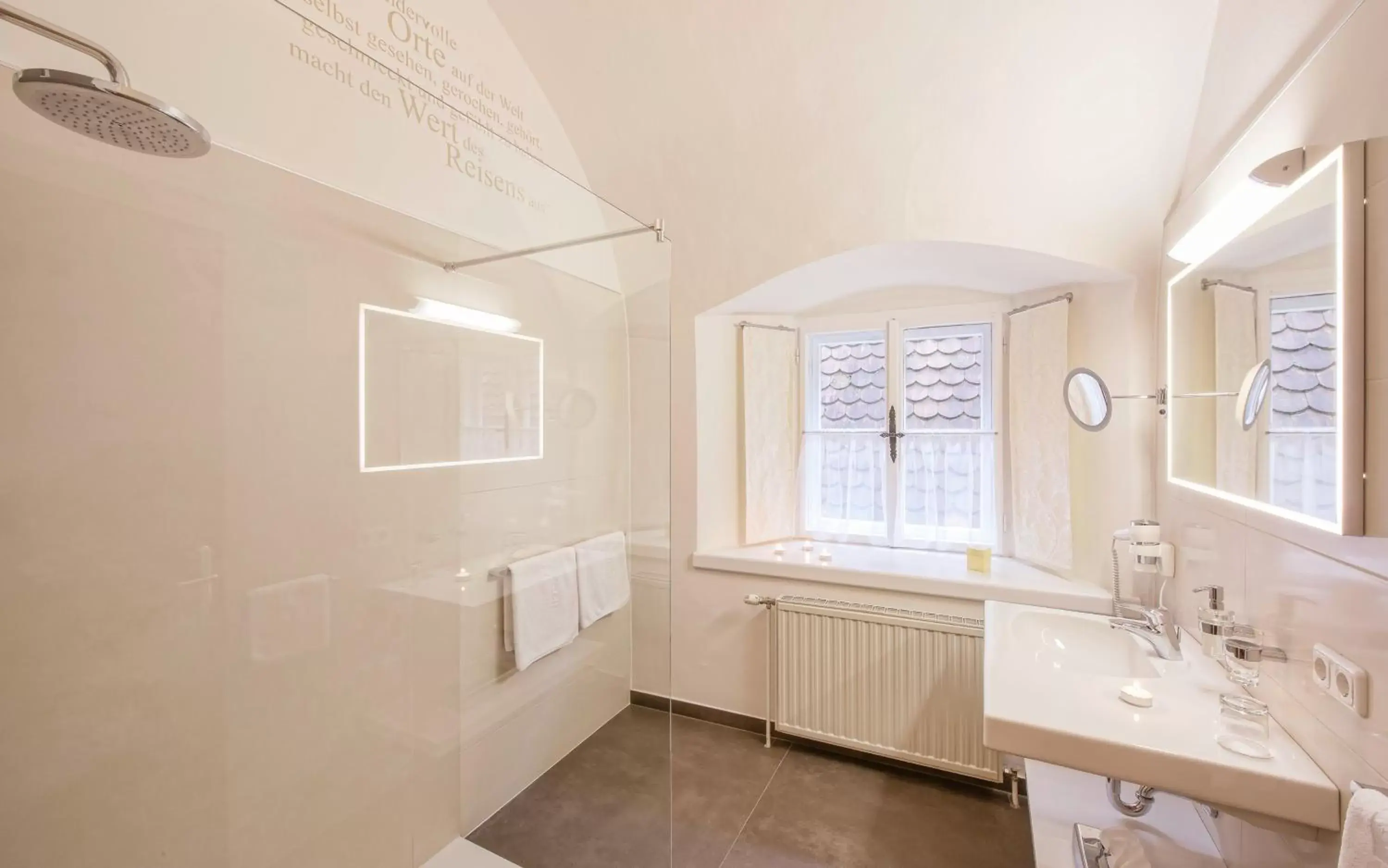 Junior Suite in Hotel Mader Junior Suite in Hotel Mader