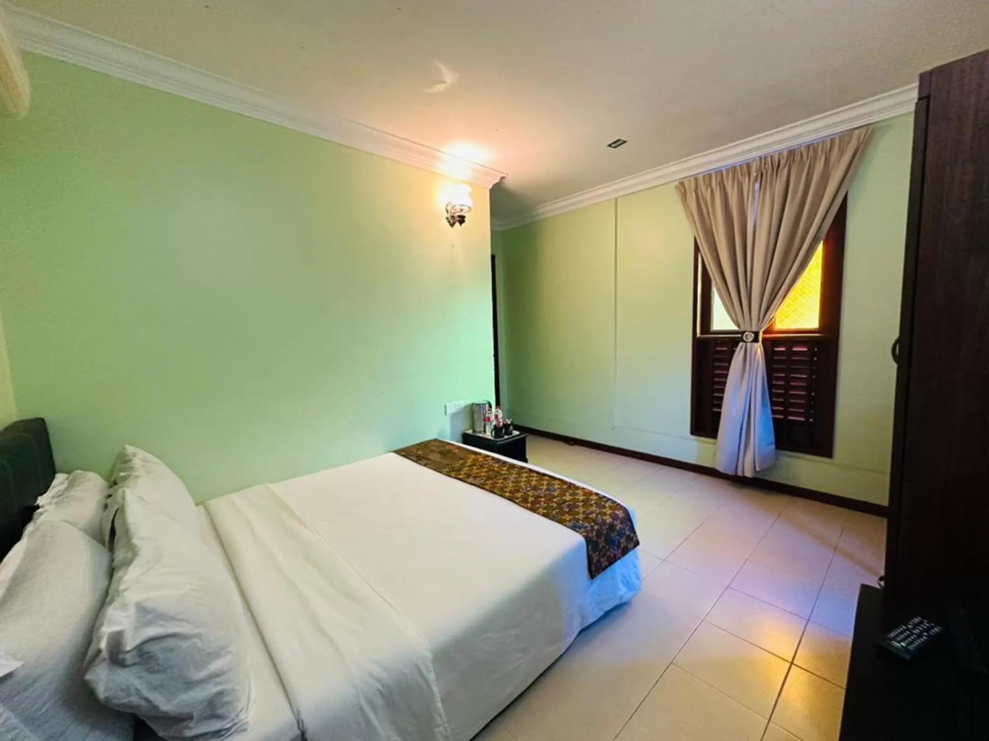 Bed in MORTEN VILLA MELAKA