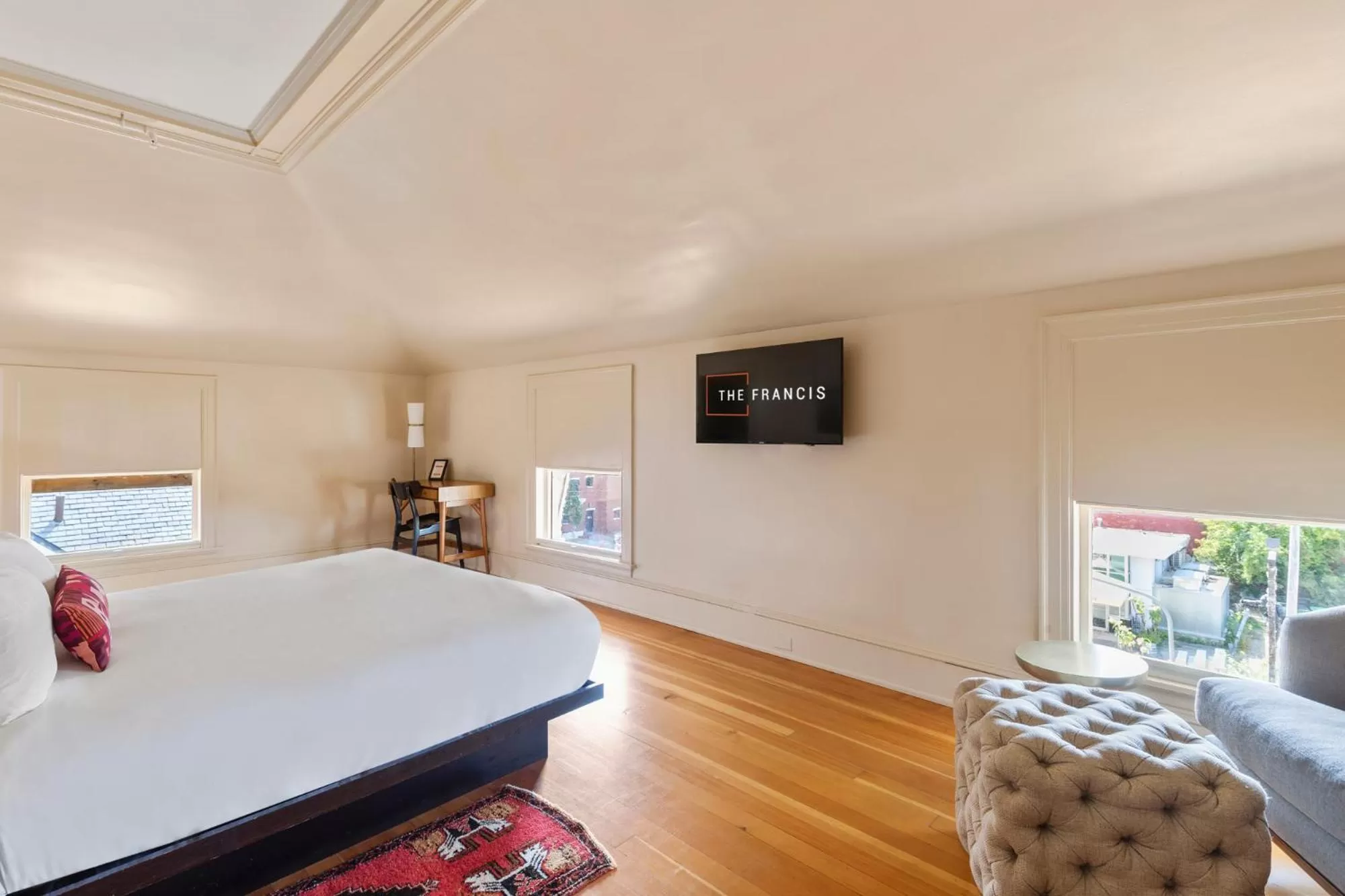 Bed in The Francis Hotel