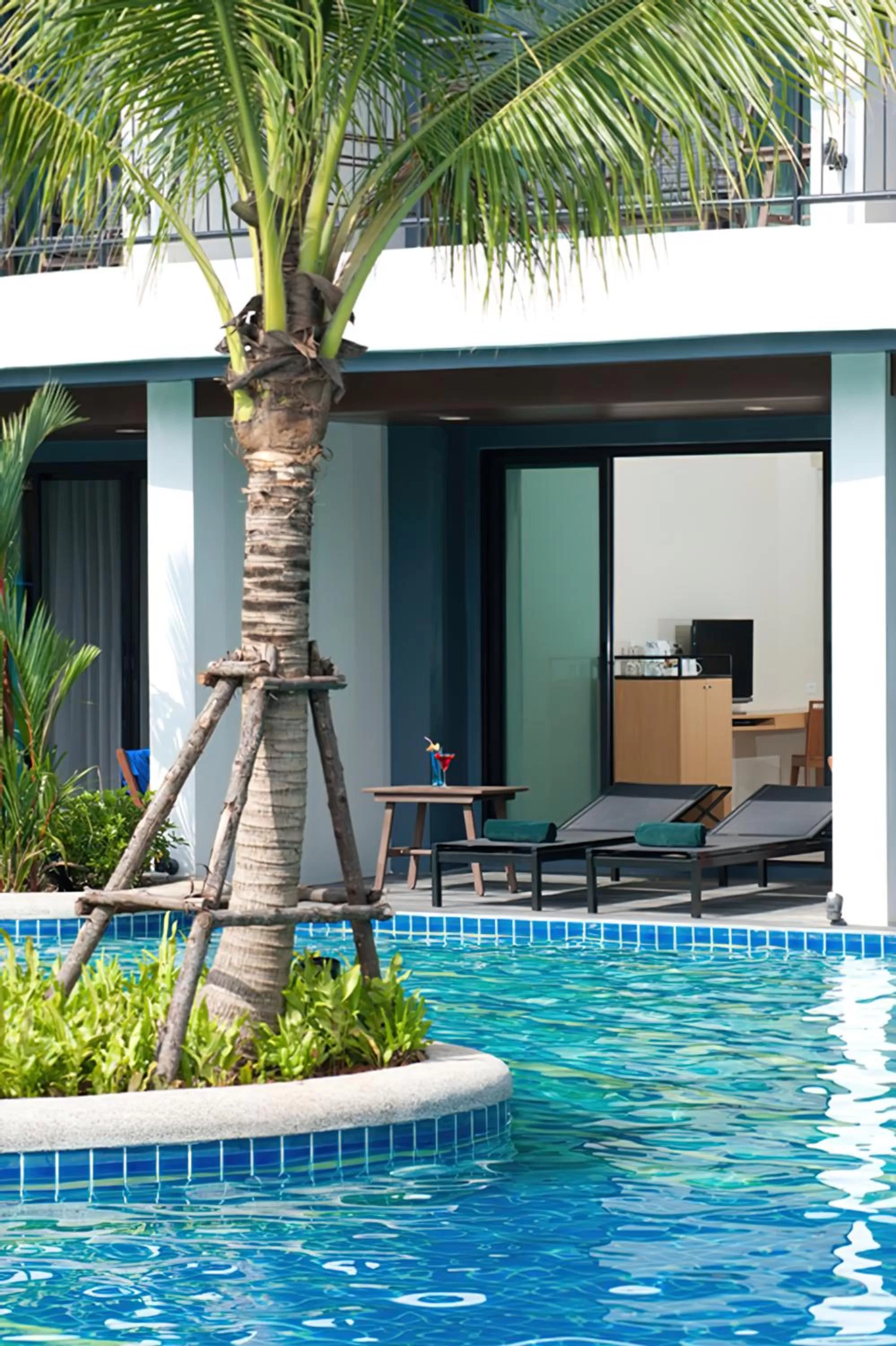 Facade/entrance in Holiday Ao Nang Beach Resort, Krabi