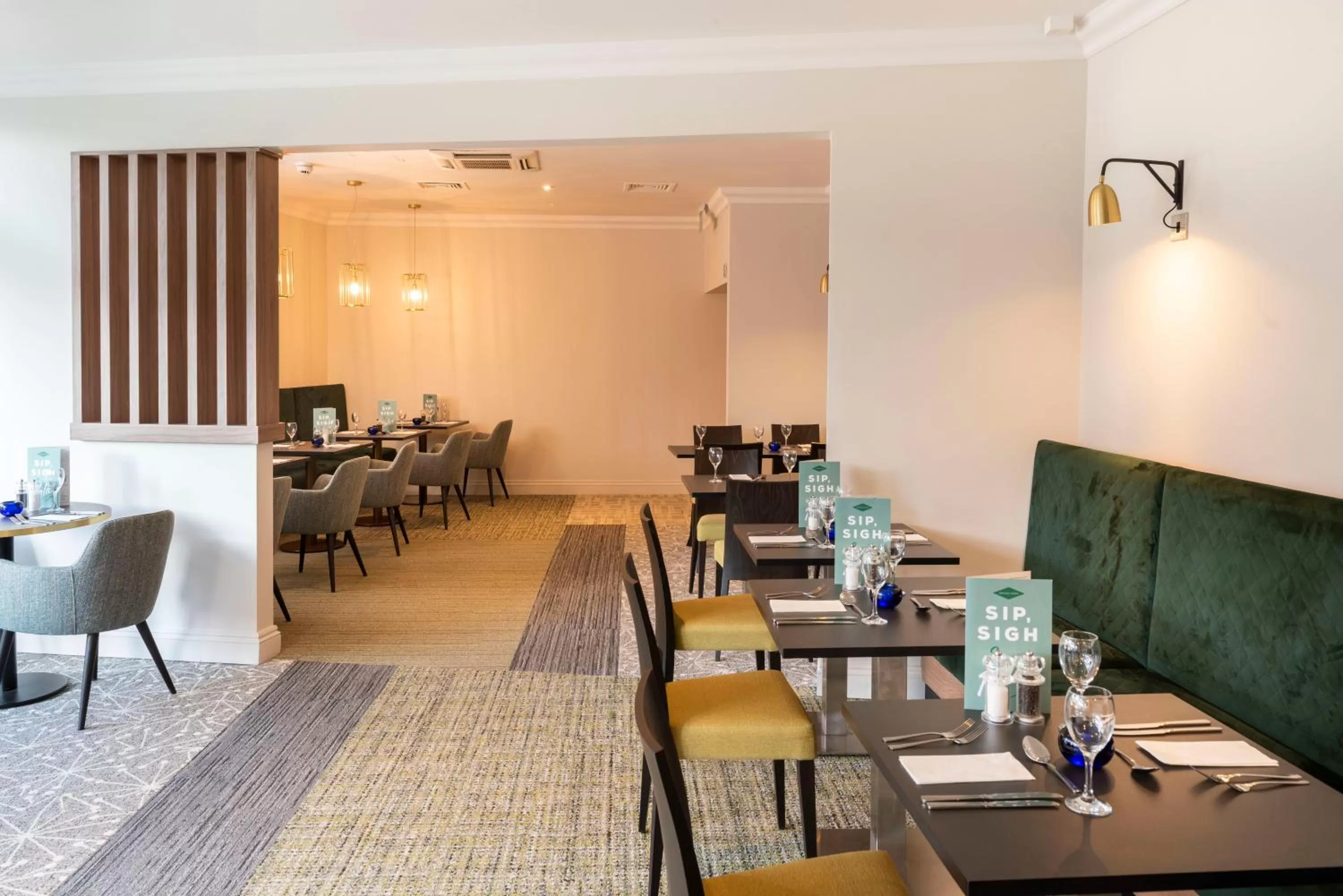 Restaurant/places to eat in Holiday Inn Birmingham M6, Jct7 by IHG