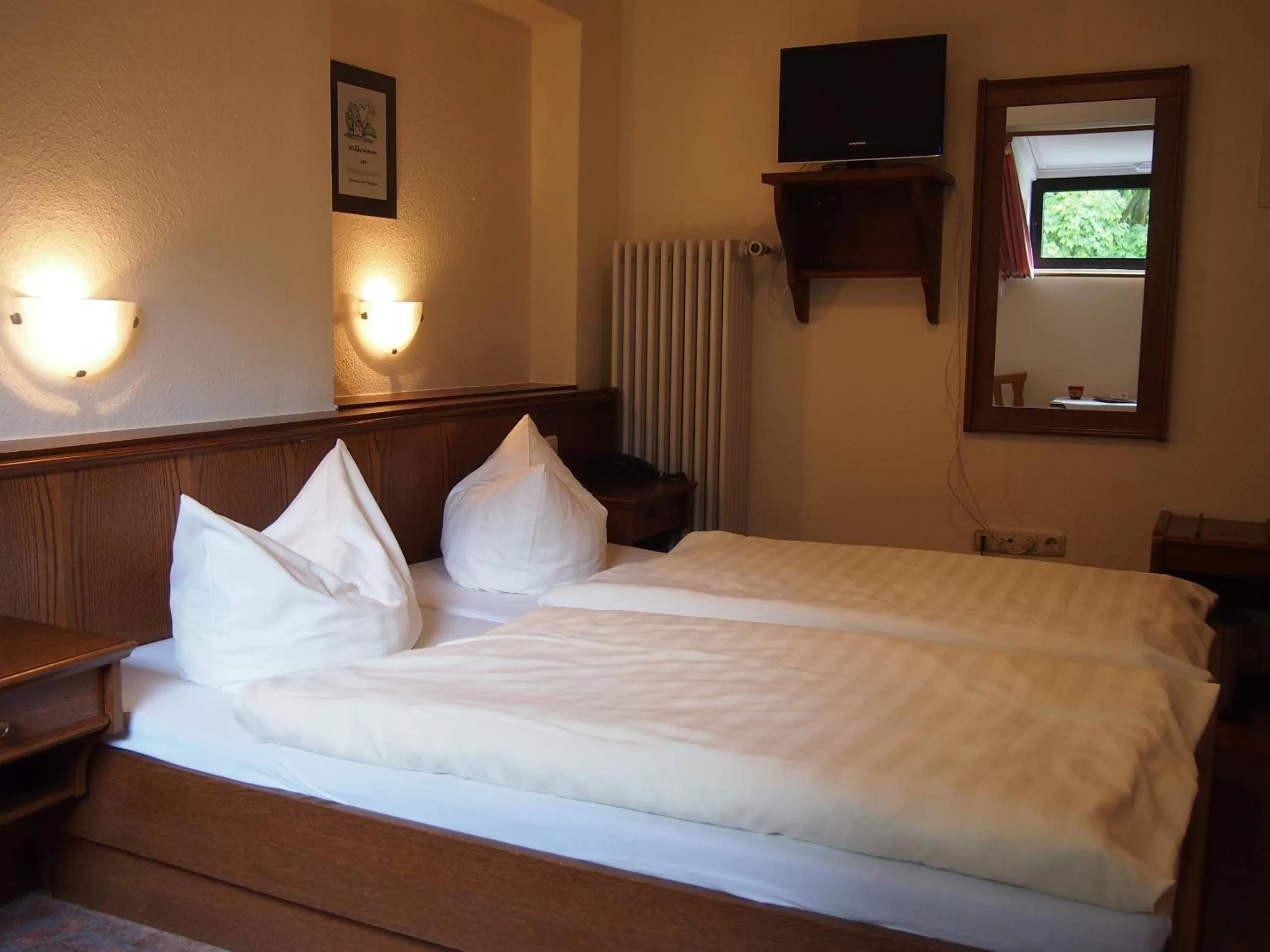 Photo of the whole room, Bed in Hotel Köppeleck