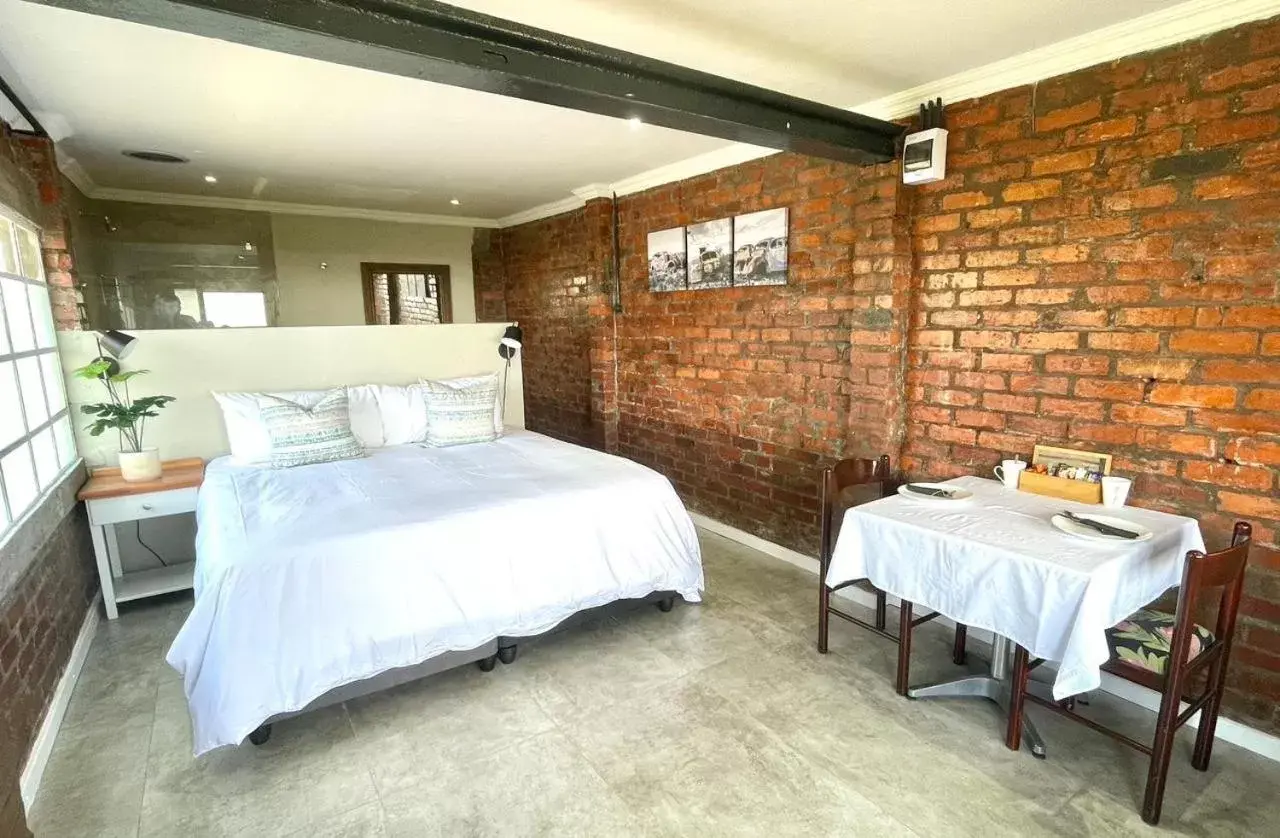 Classic Queen Room in The Gregory Classic Queen Room in The Gregory