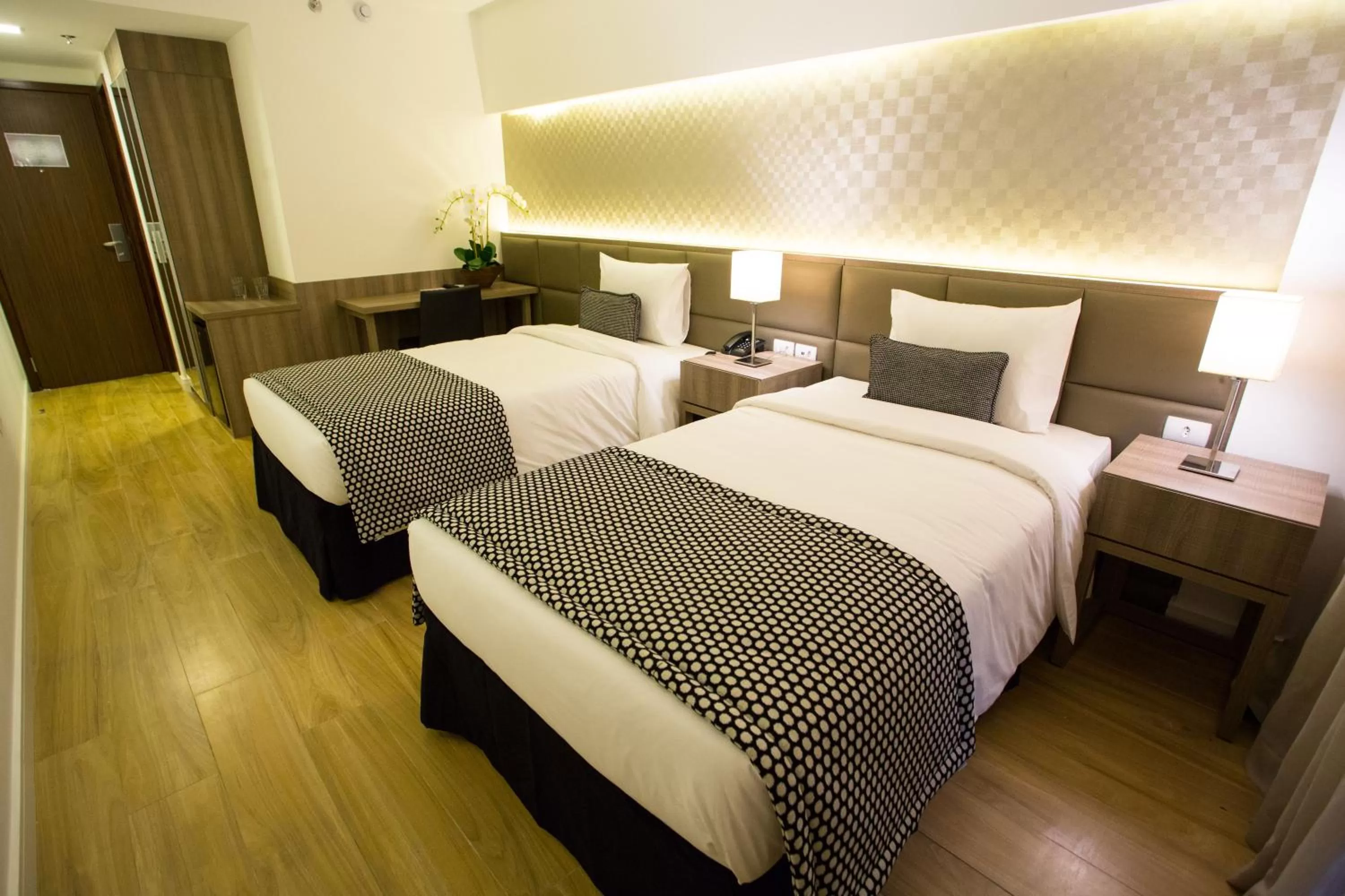 Bed in Royal Regency Palace Hotel