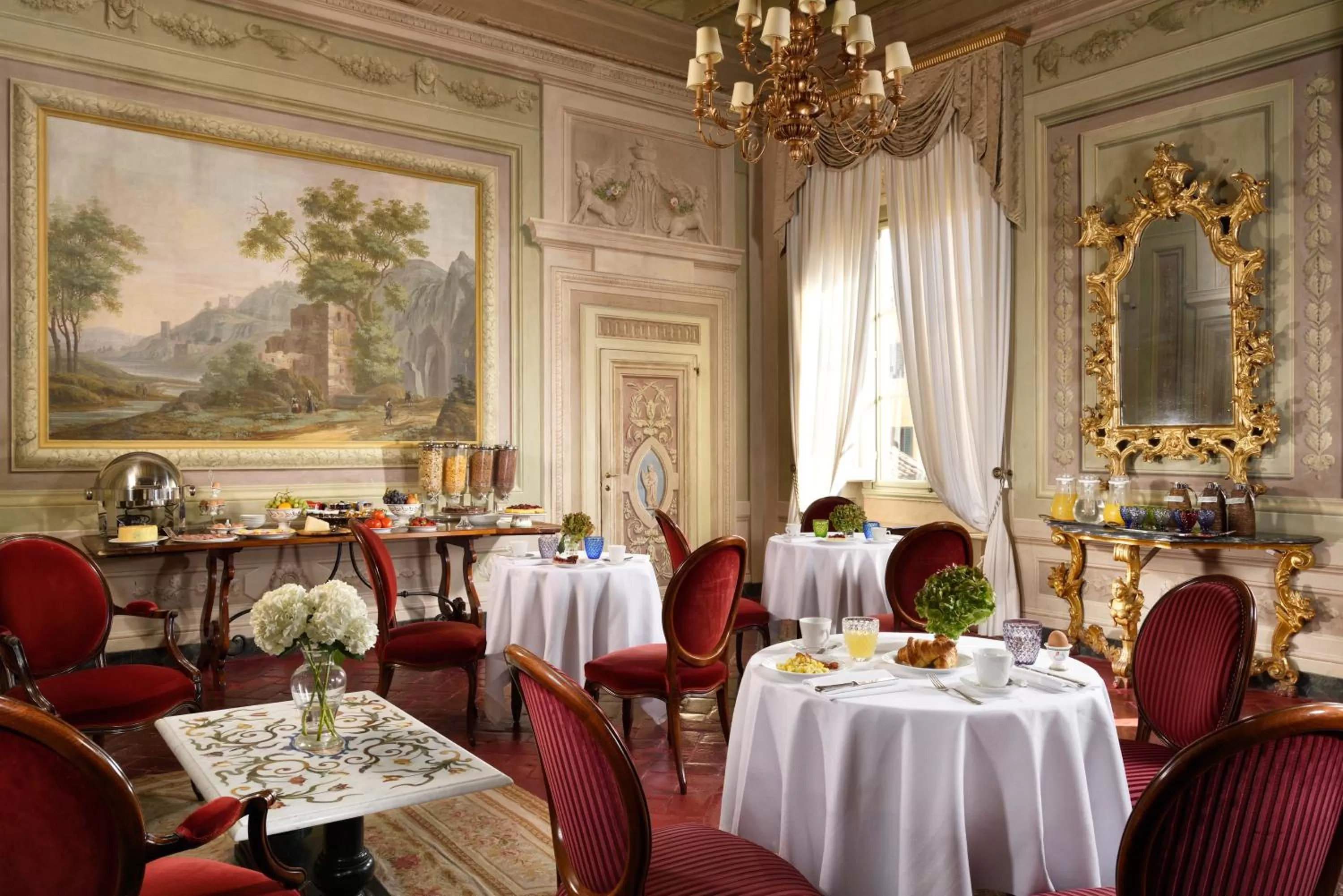 Lounge or bar in Palazzo Niccolini al Duomo Residenza D'Epoca