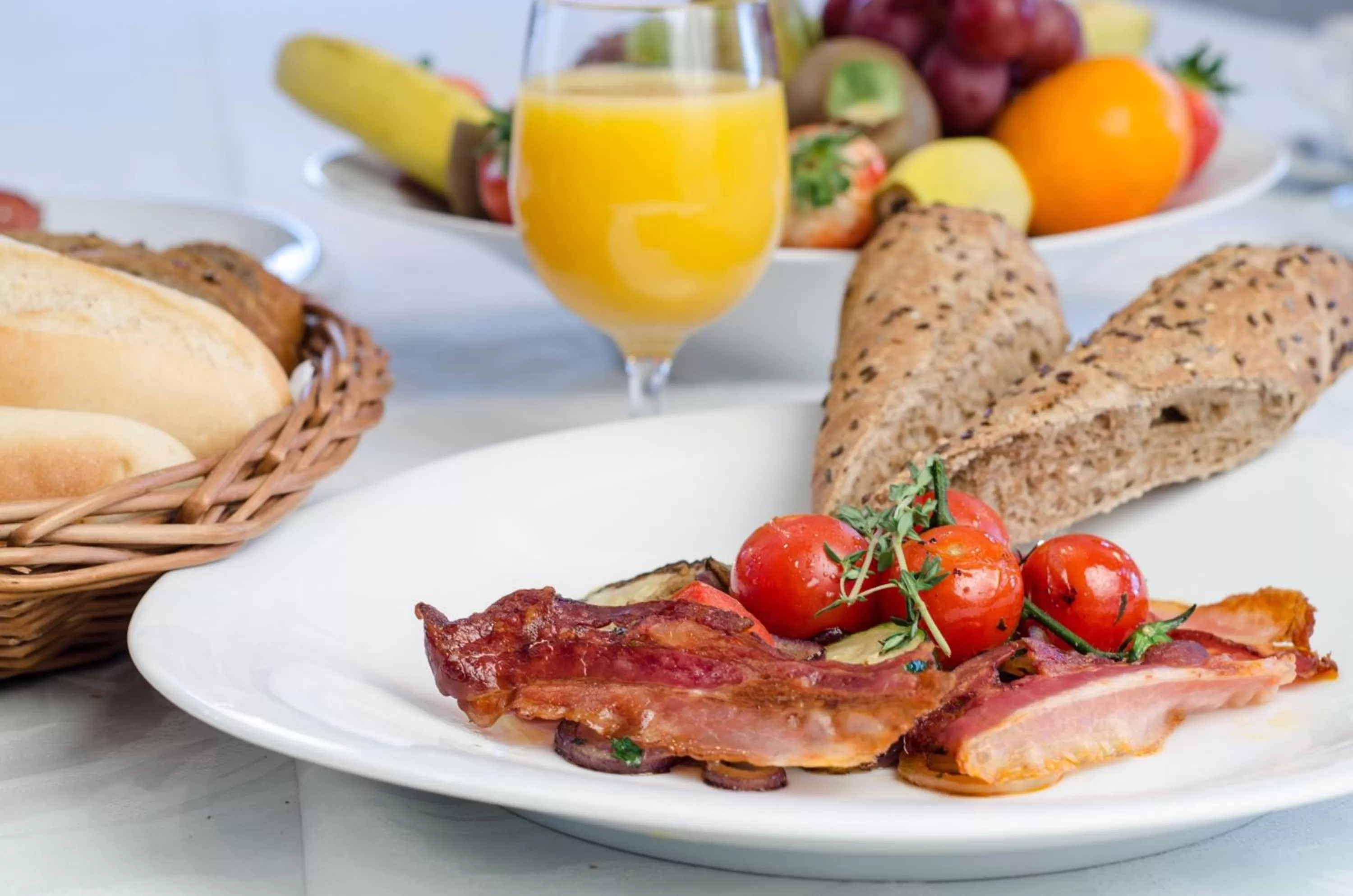 Food and drinks in Eco Friendly Hotel Dália