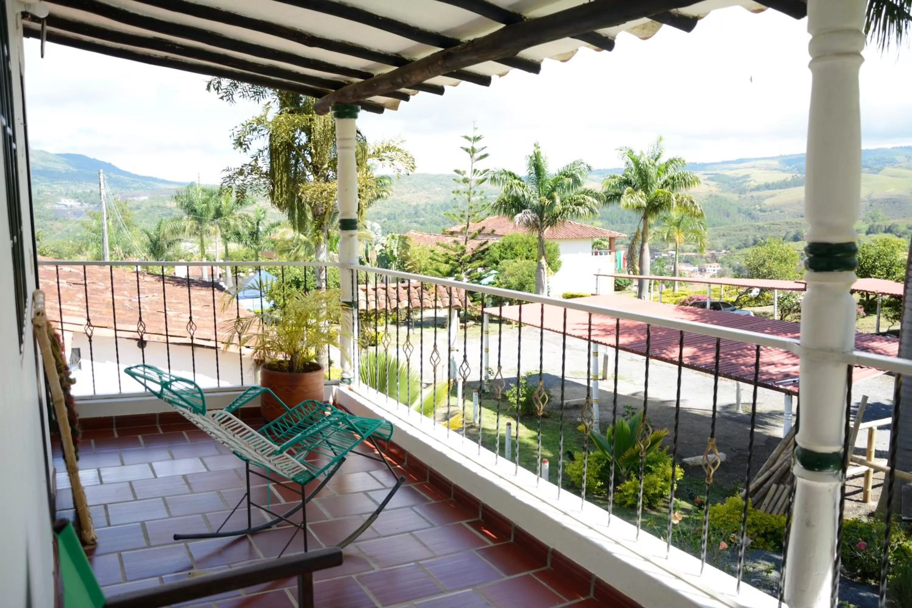 Balcony/Terrace in Hotel Campestre la Loma curiti