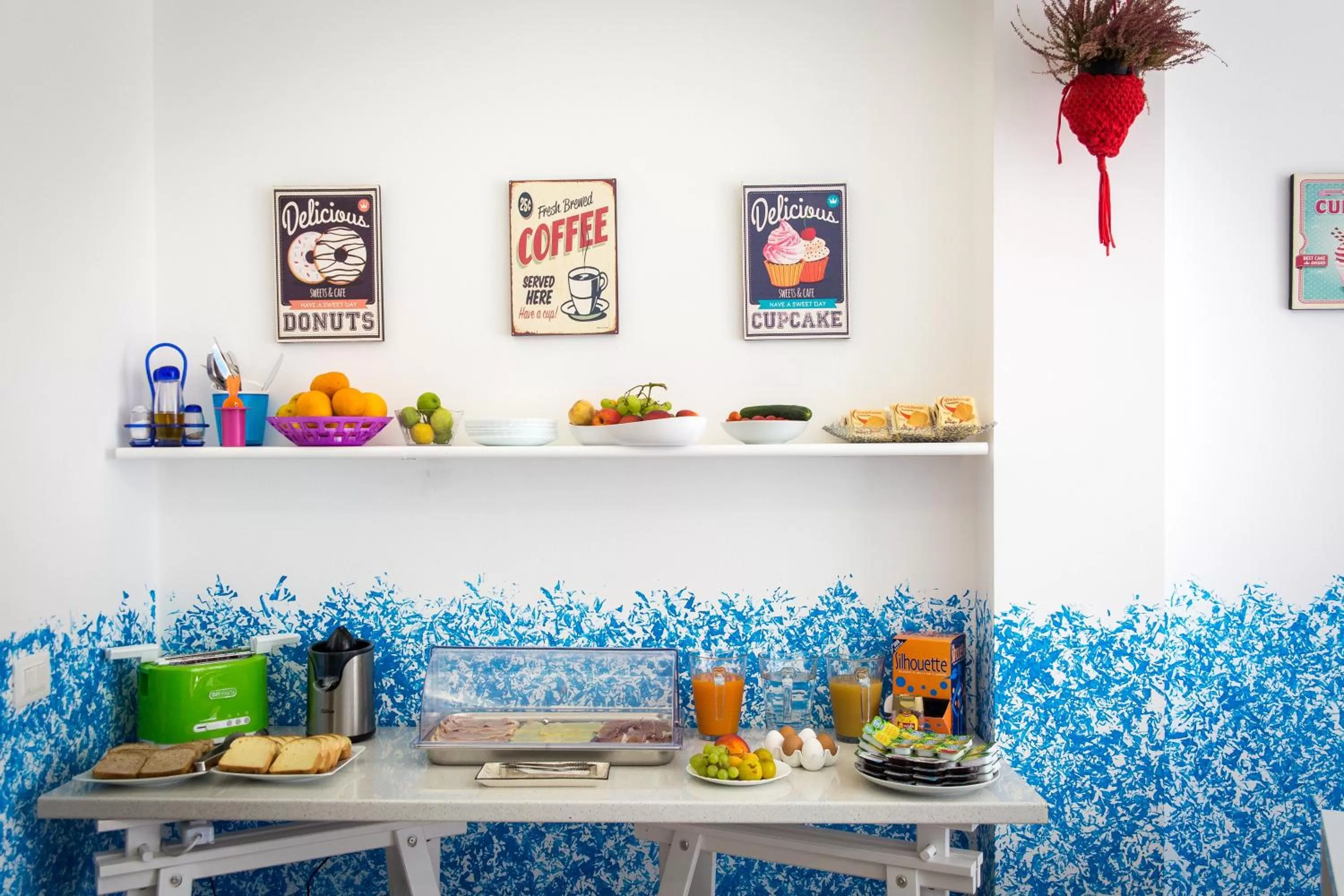 Food close-up in Colors B&B