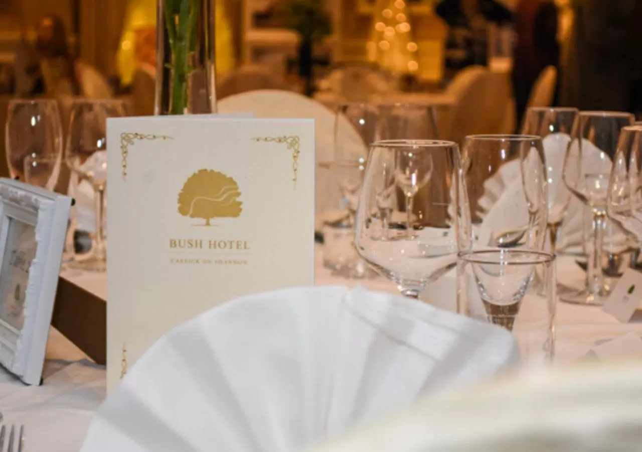 Restaurant/places to eat in Bush Hotel