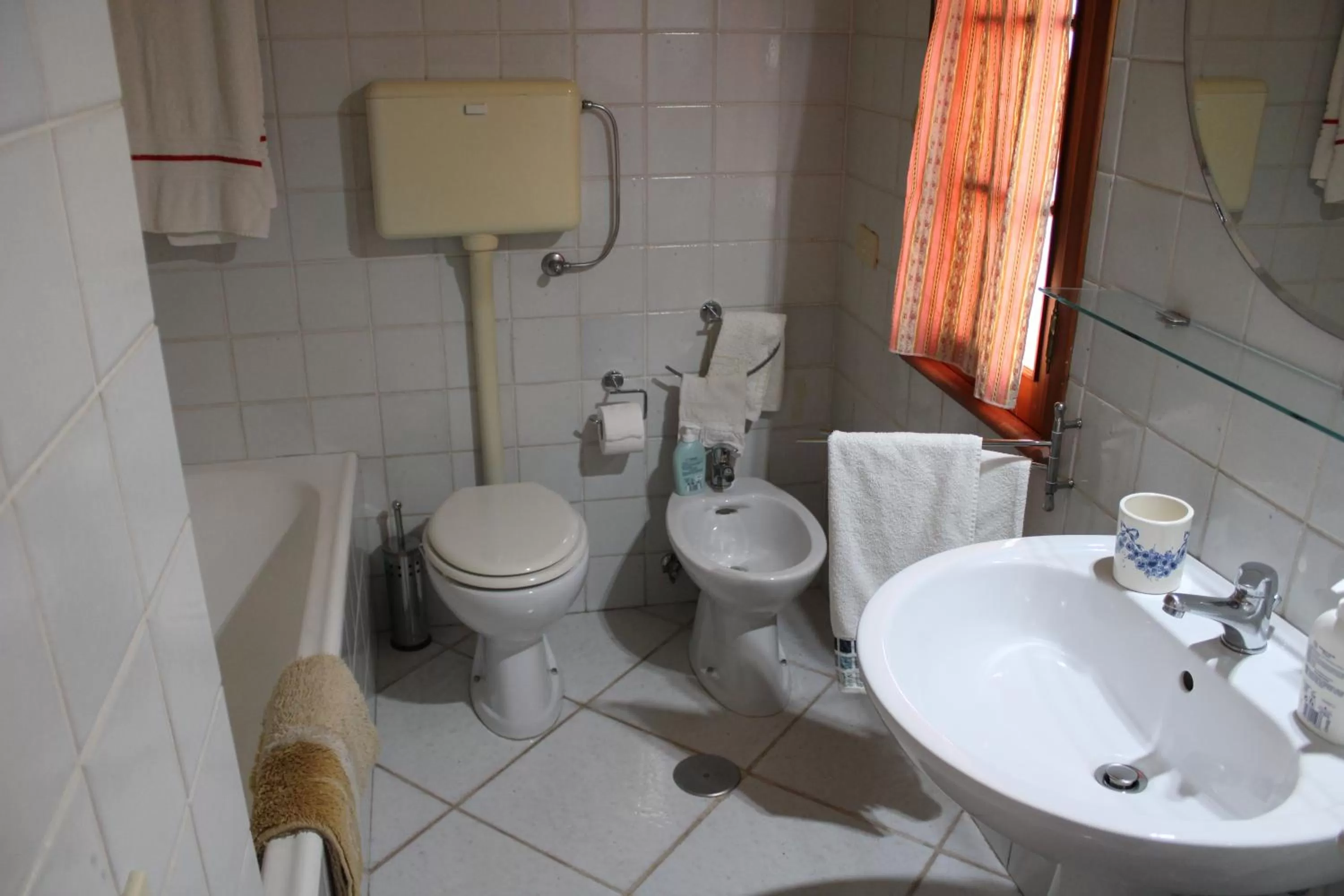 Shower in B&B Vecchia Suppenna