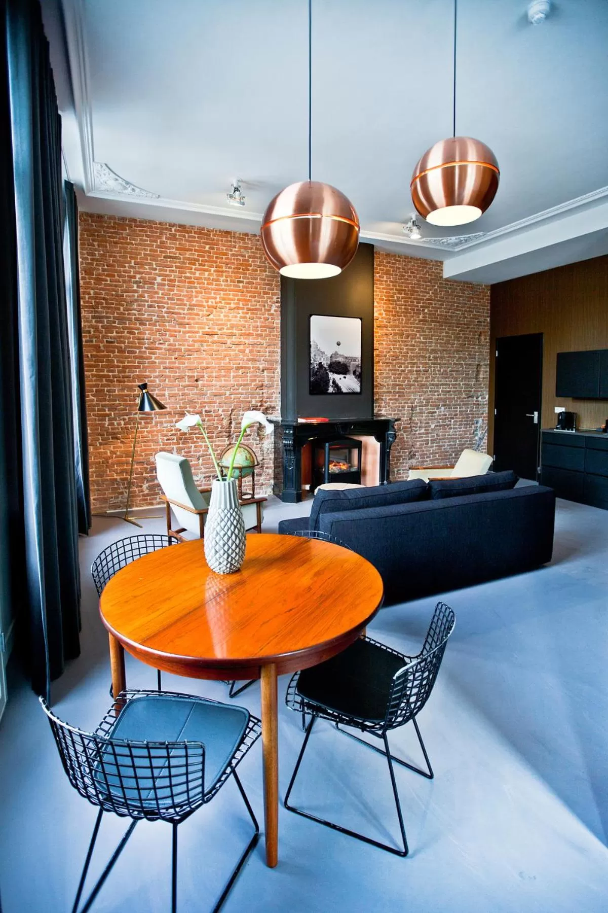 Seating area in V Lofts