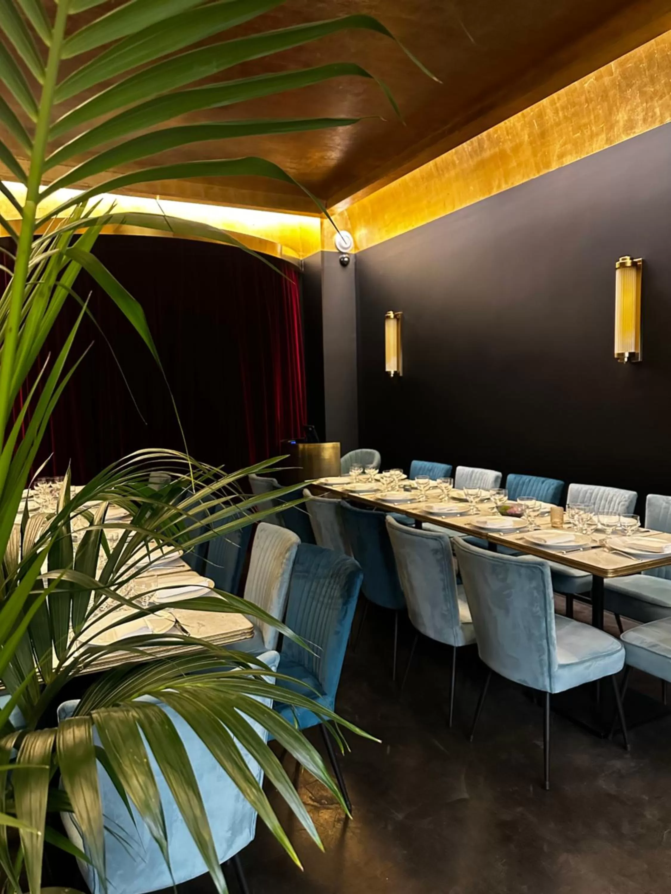 Restaurant/places to eat in Club64