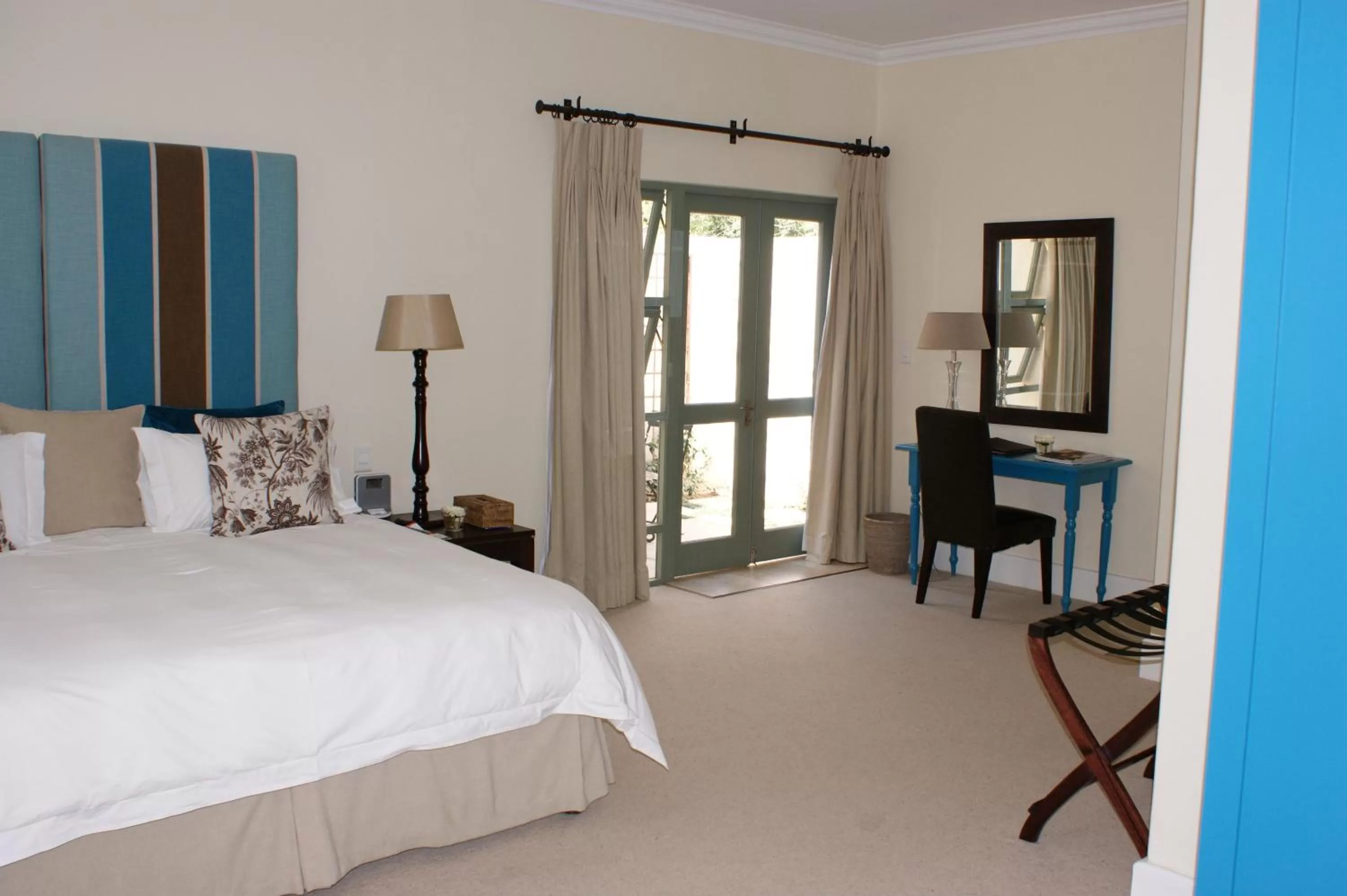 Bedroom, Bed in The Parkwood