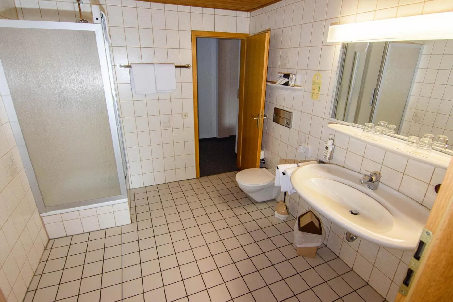 Bathroom in Landhotel Henkenhof Willingen