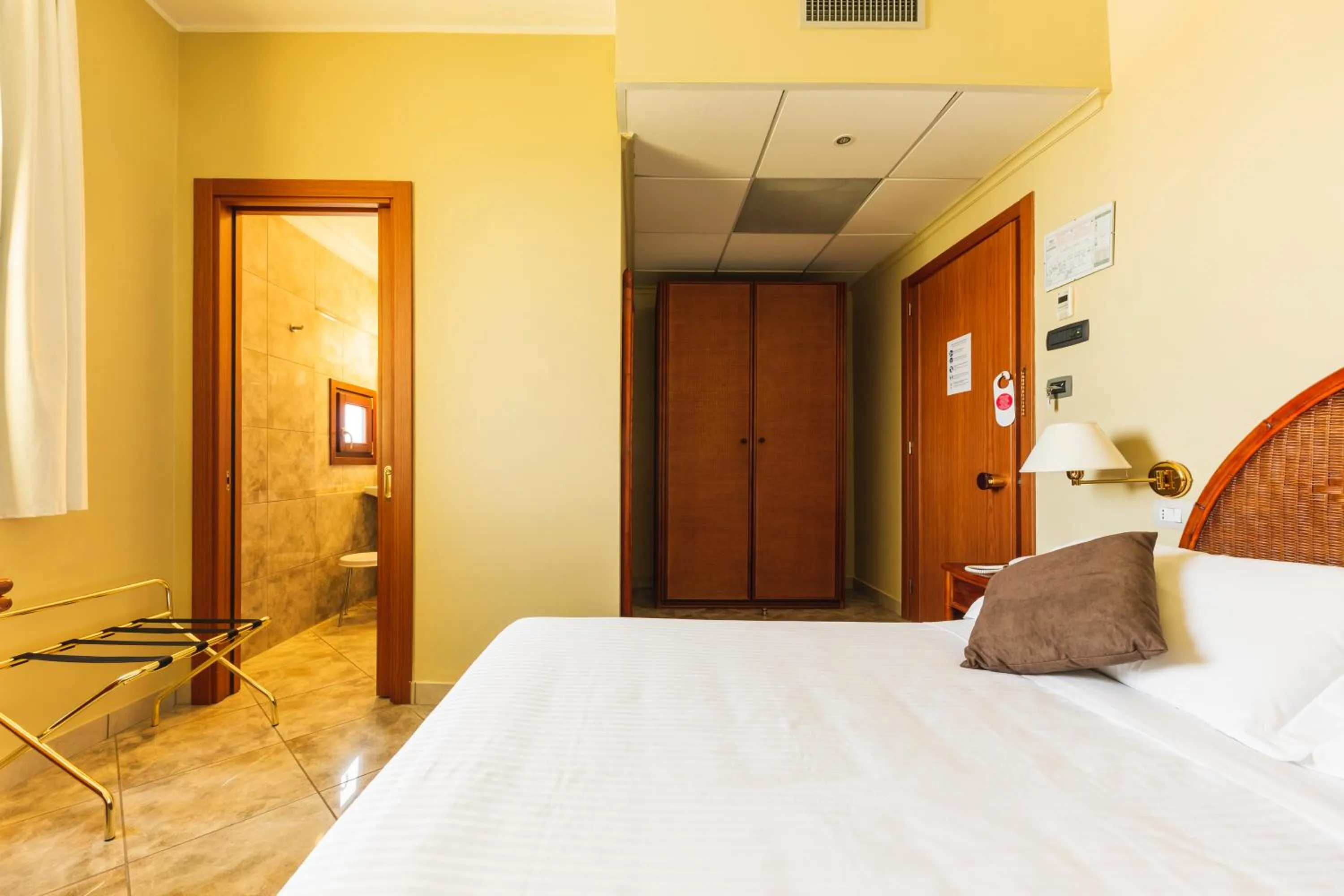 Bed in Apulia Hotel Taranto Ara Solis