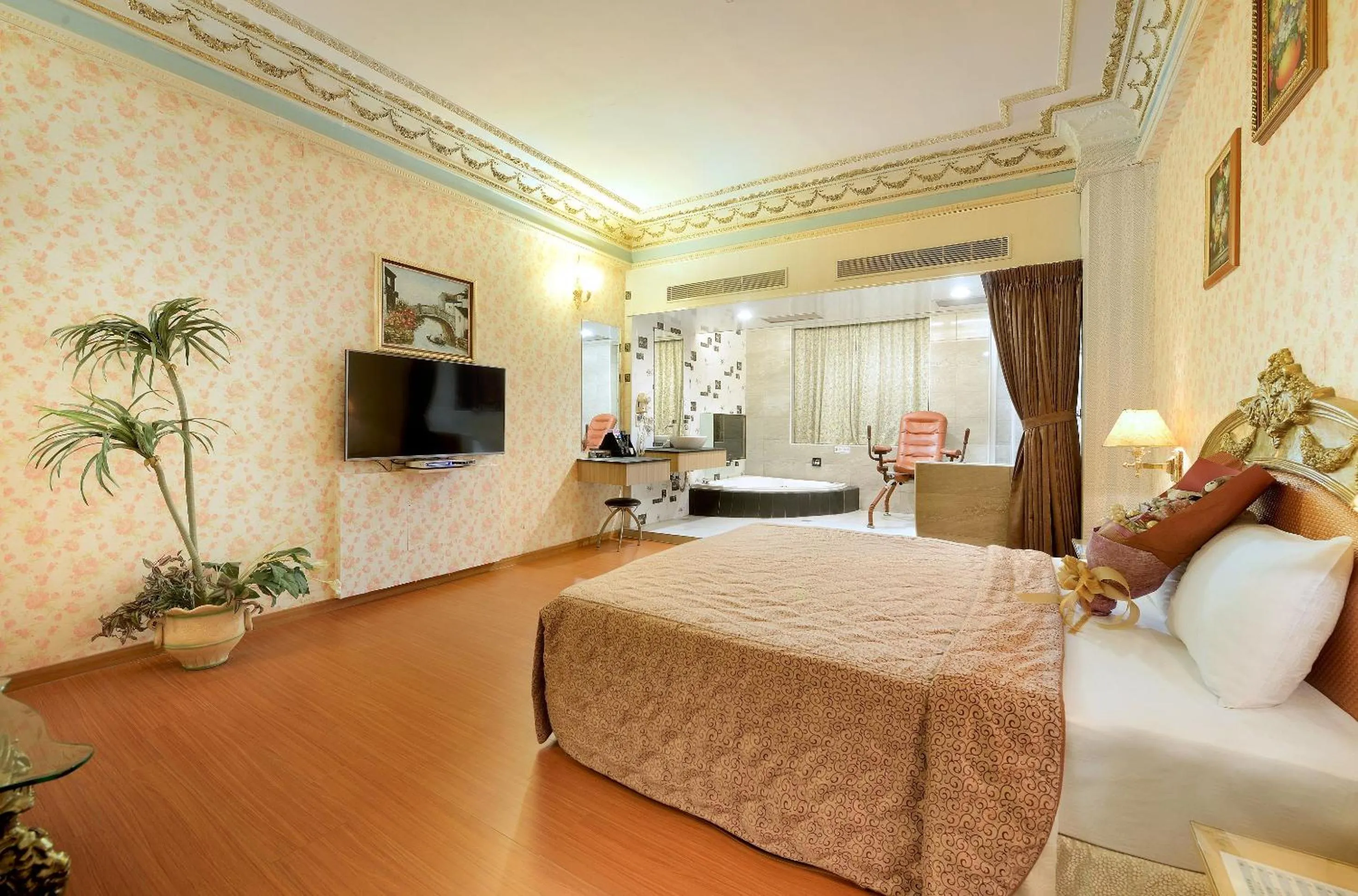 Superior Double Room in Holland Village Motel