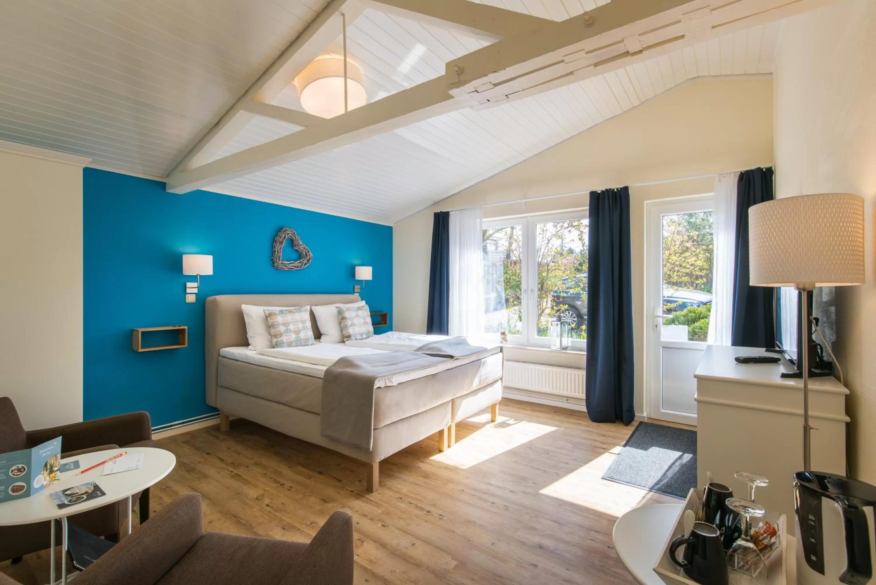 Photo of the whole room, Bed in Hotel kleine Auszeit - Adults Only