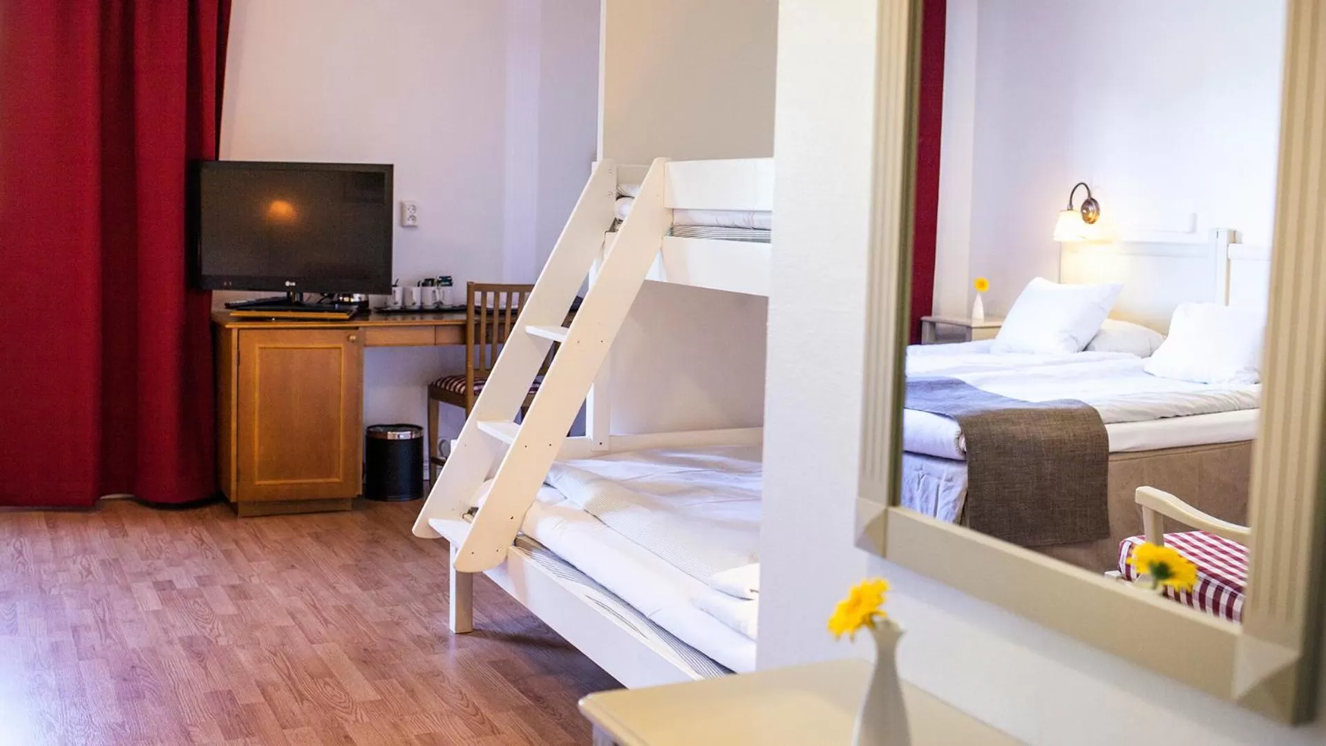 bunk bed, Bed in Best Western Gustaf Froding Hotel & Konferens