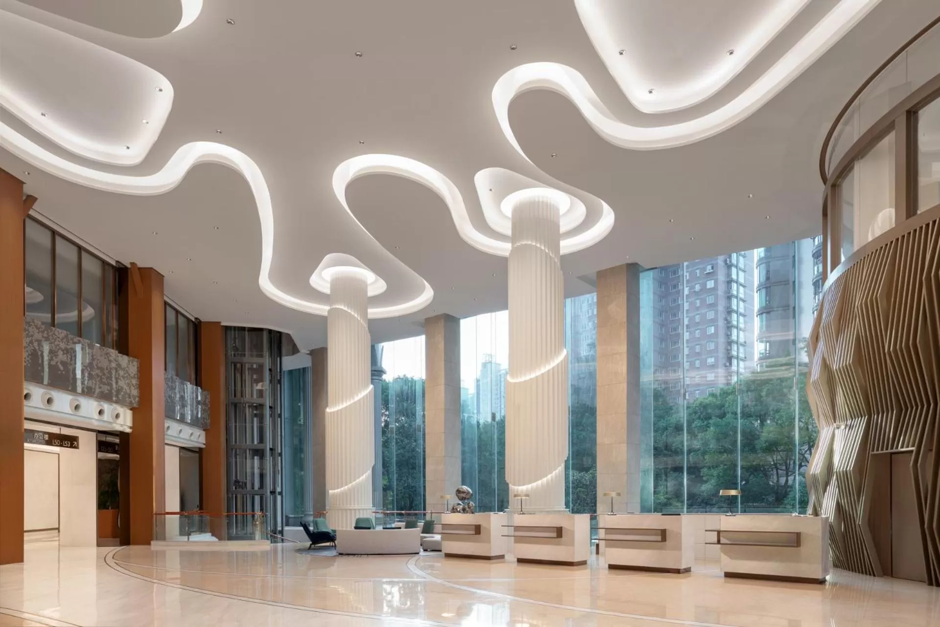 Lobby or reception in Pullman Shanghai Central