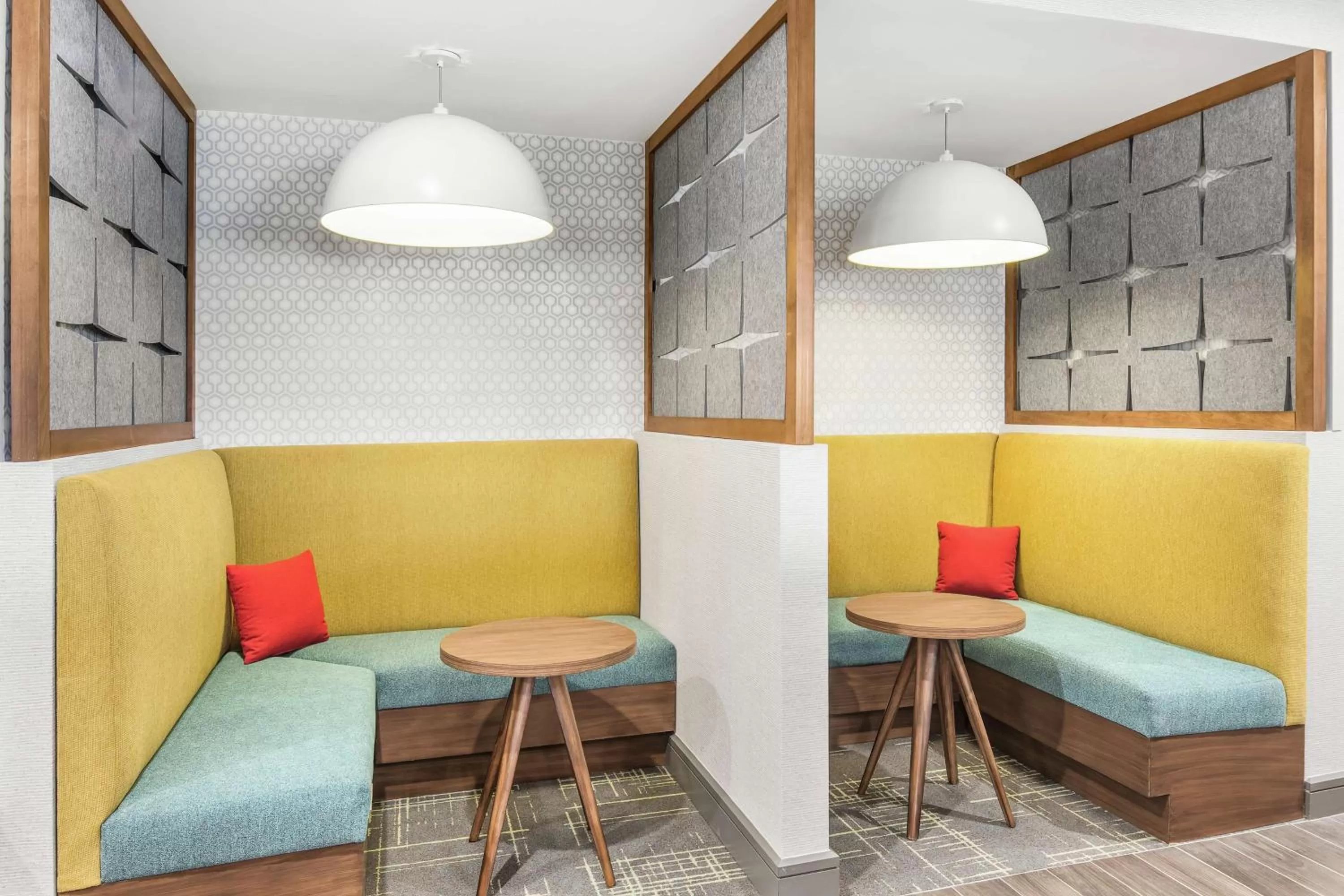 Meeting/conference room in Hampton Inn Odessa Trinity