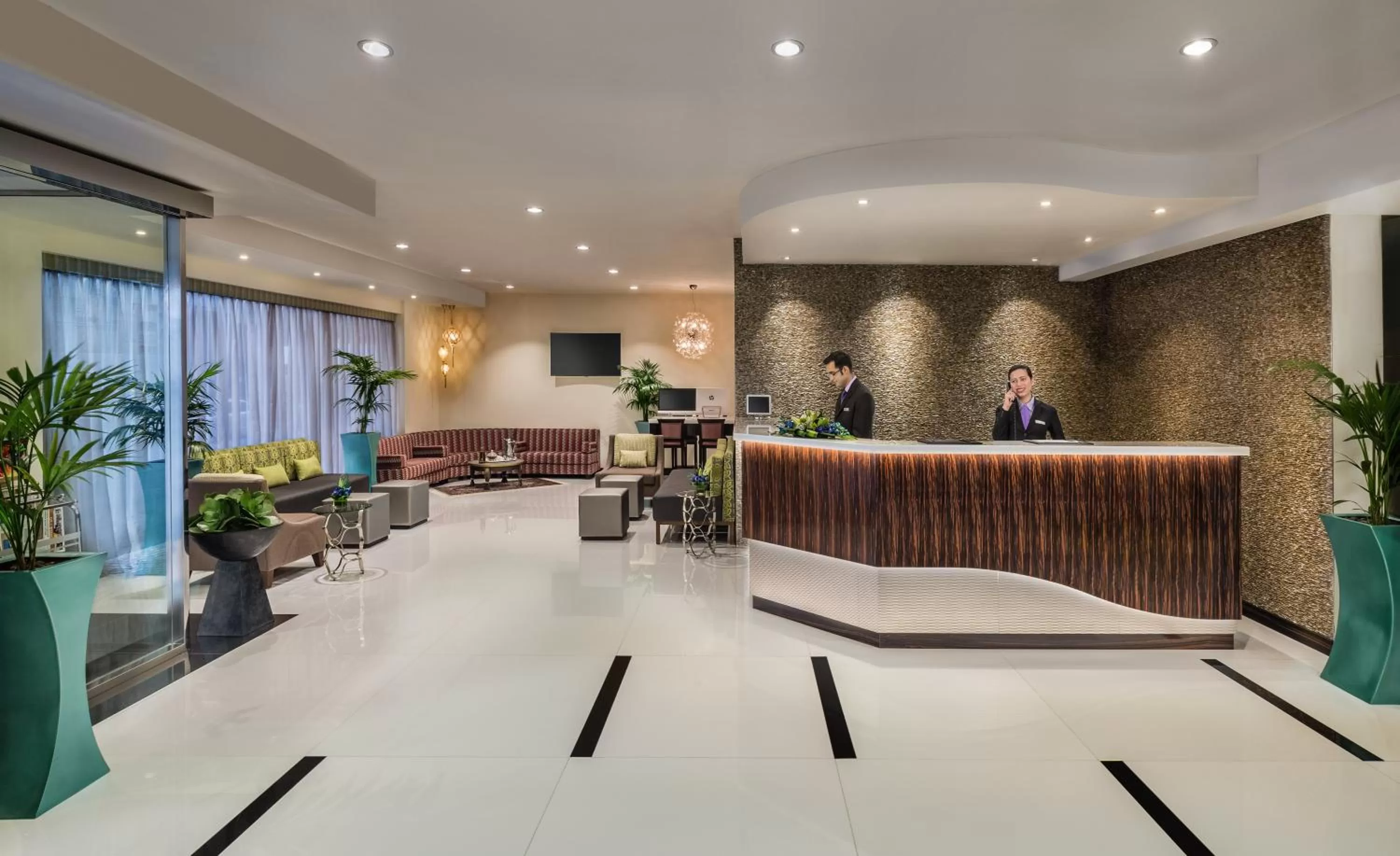 Lobby or reception in Savoy Crest Hotel Apartments