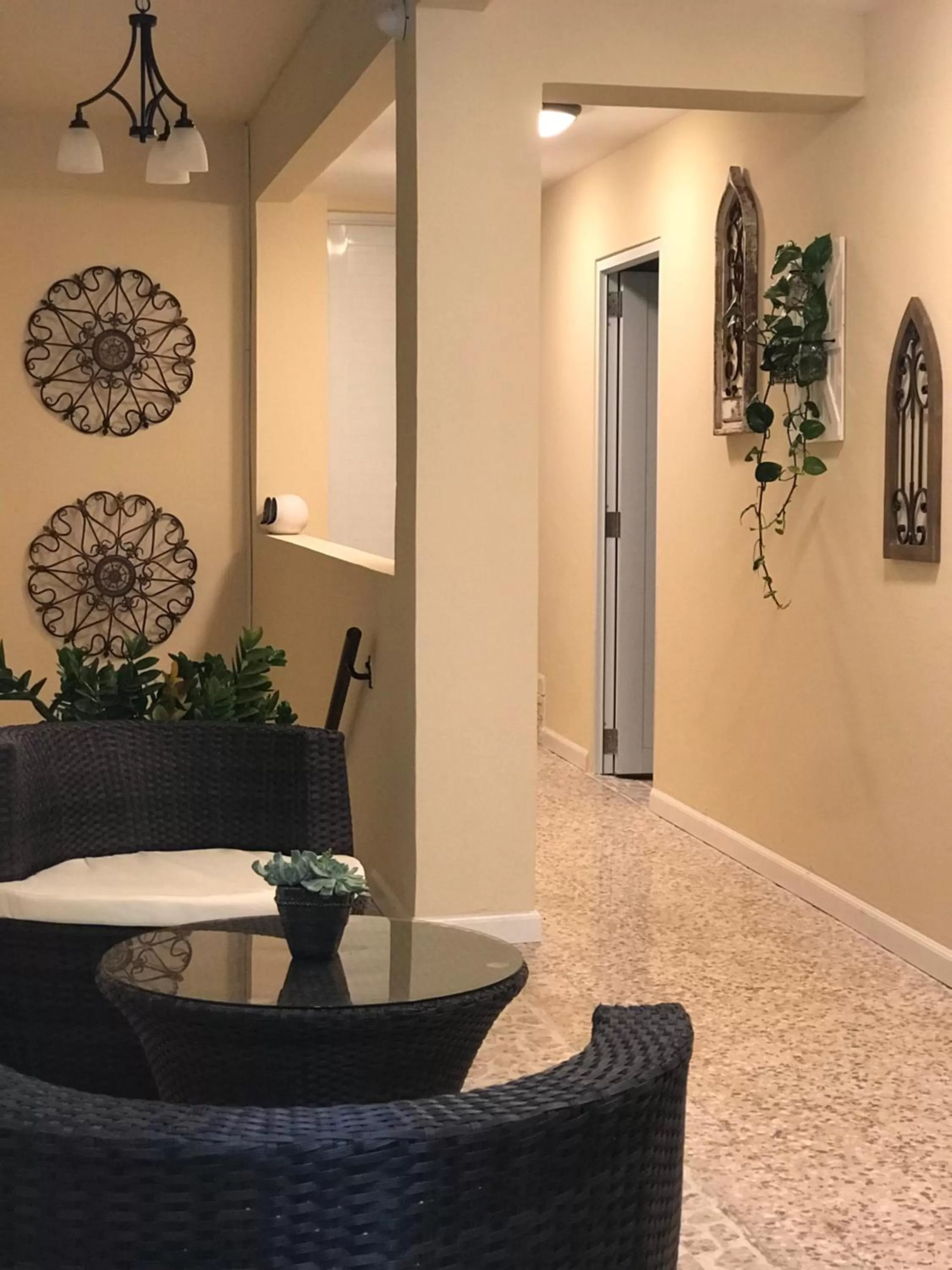 Lobby or reception in Itza-Bella Suites