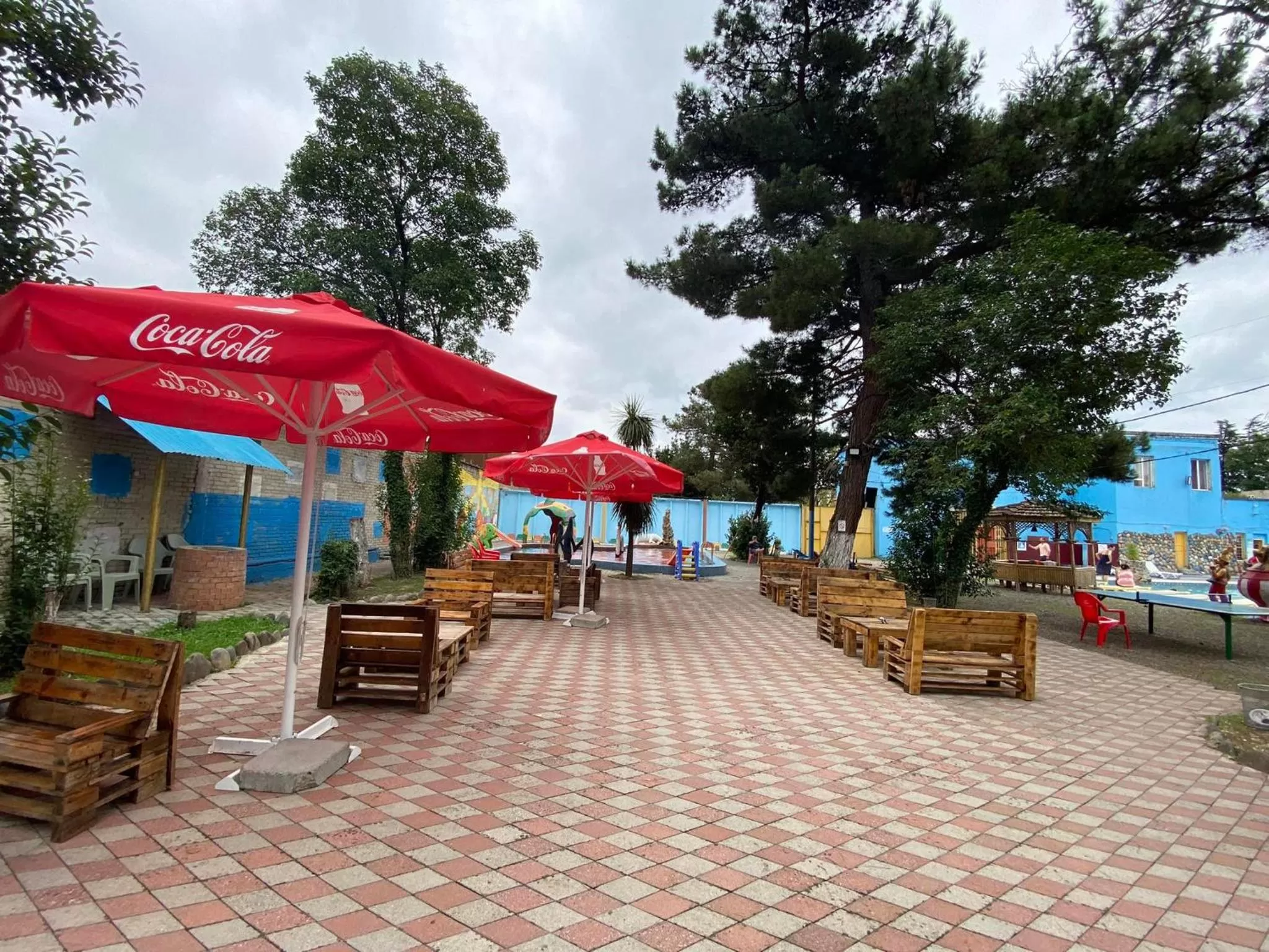 Swimming pool in Hostel Golden Fleece