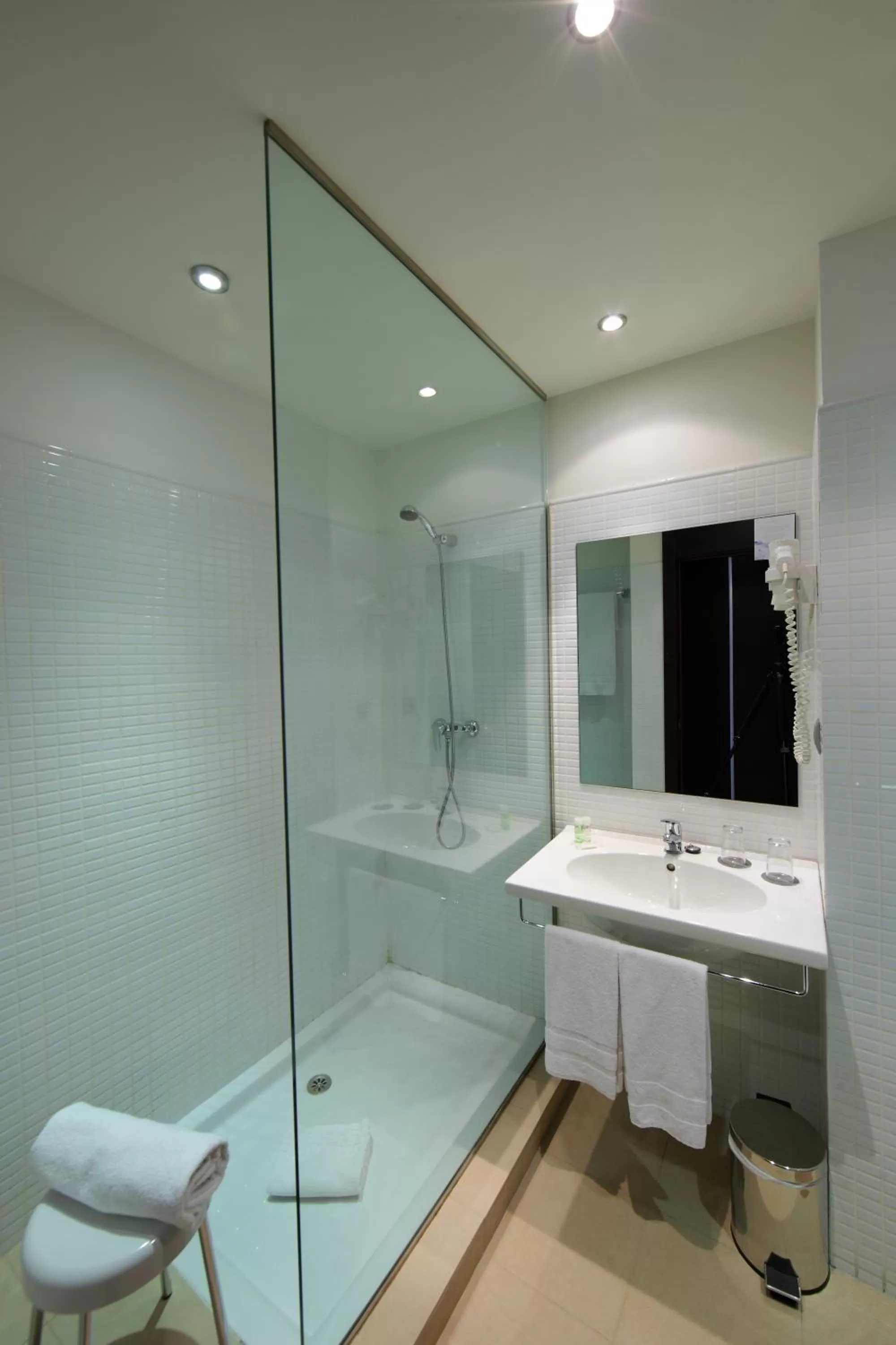 Bathroom in Aparthotel Attica 21 Vallés