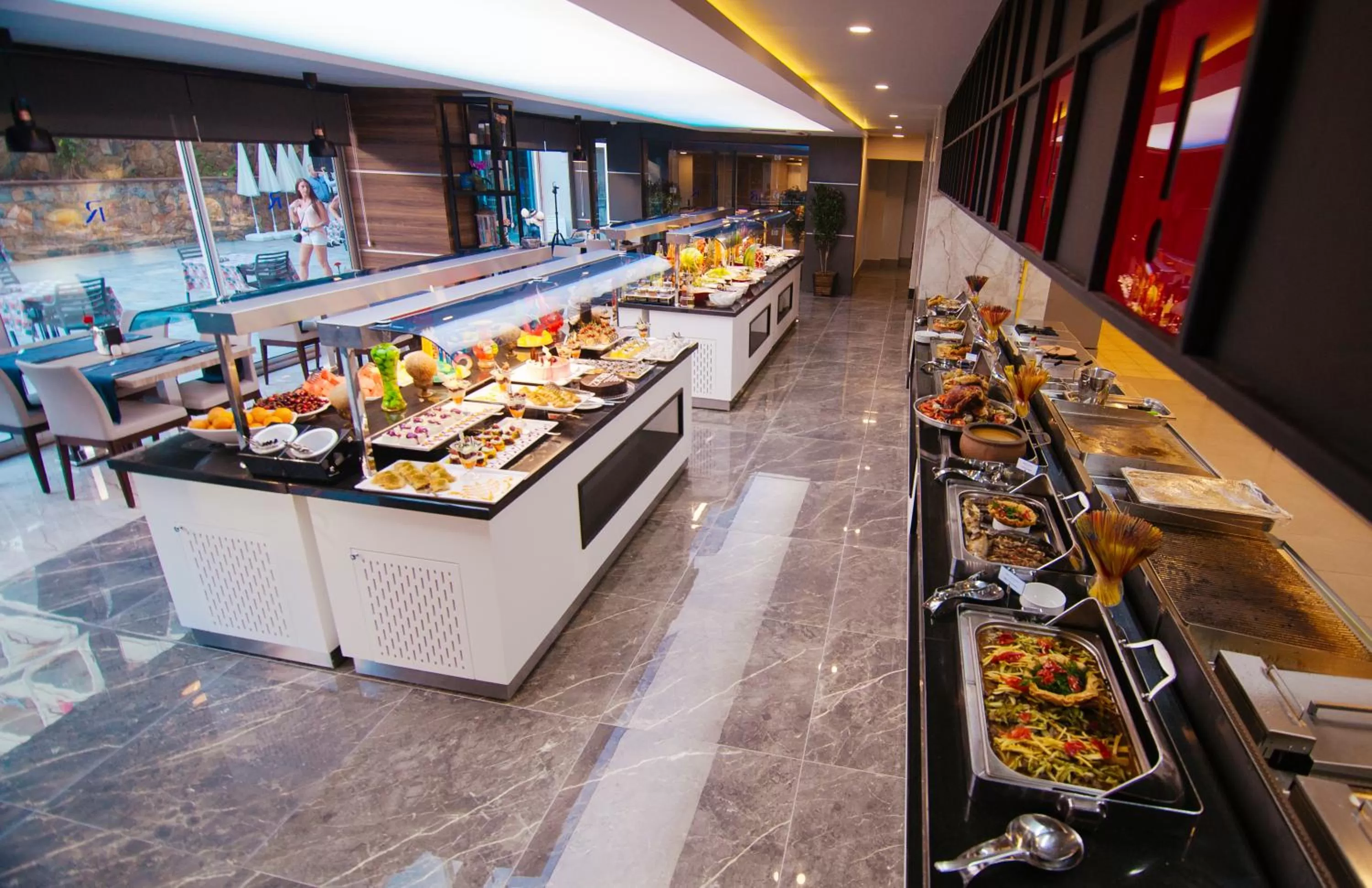 Dinner in Ramira City Hotel - Adult Only (16+)