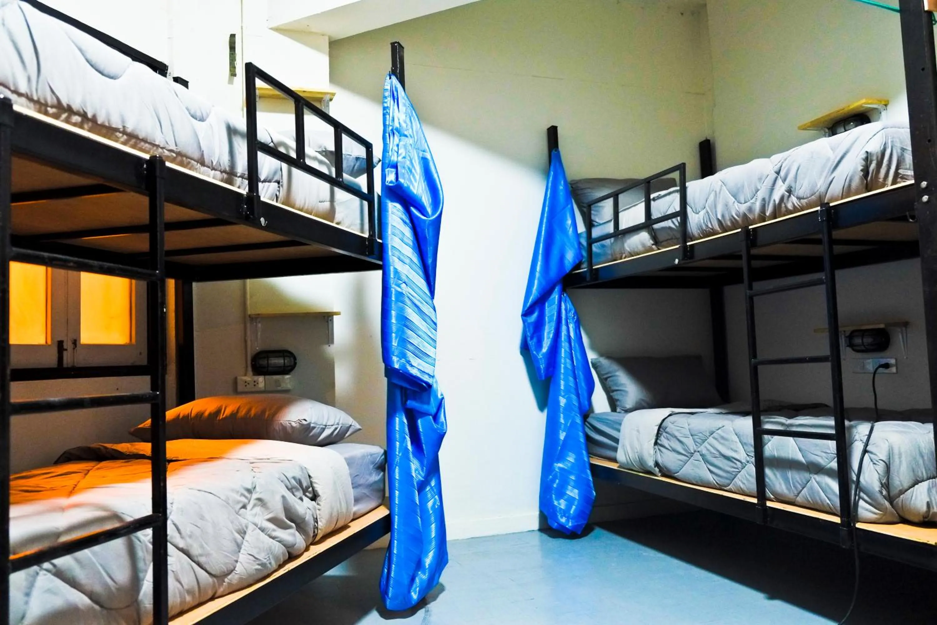 bunk bed, Bed in Zee Thai Hostel