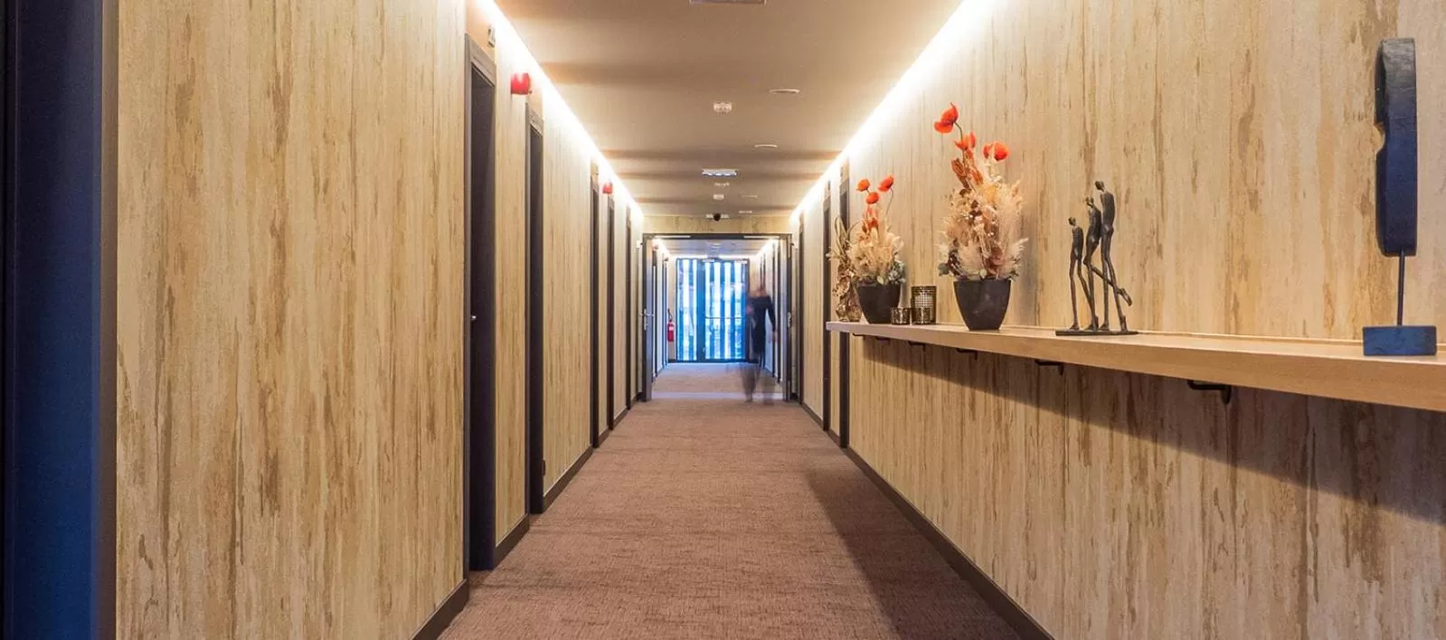 Decorative detail in Hotel Le 830 Namur