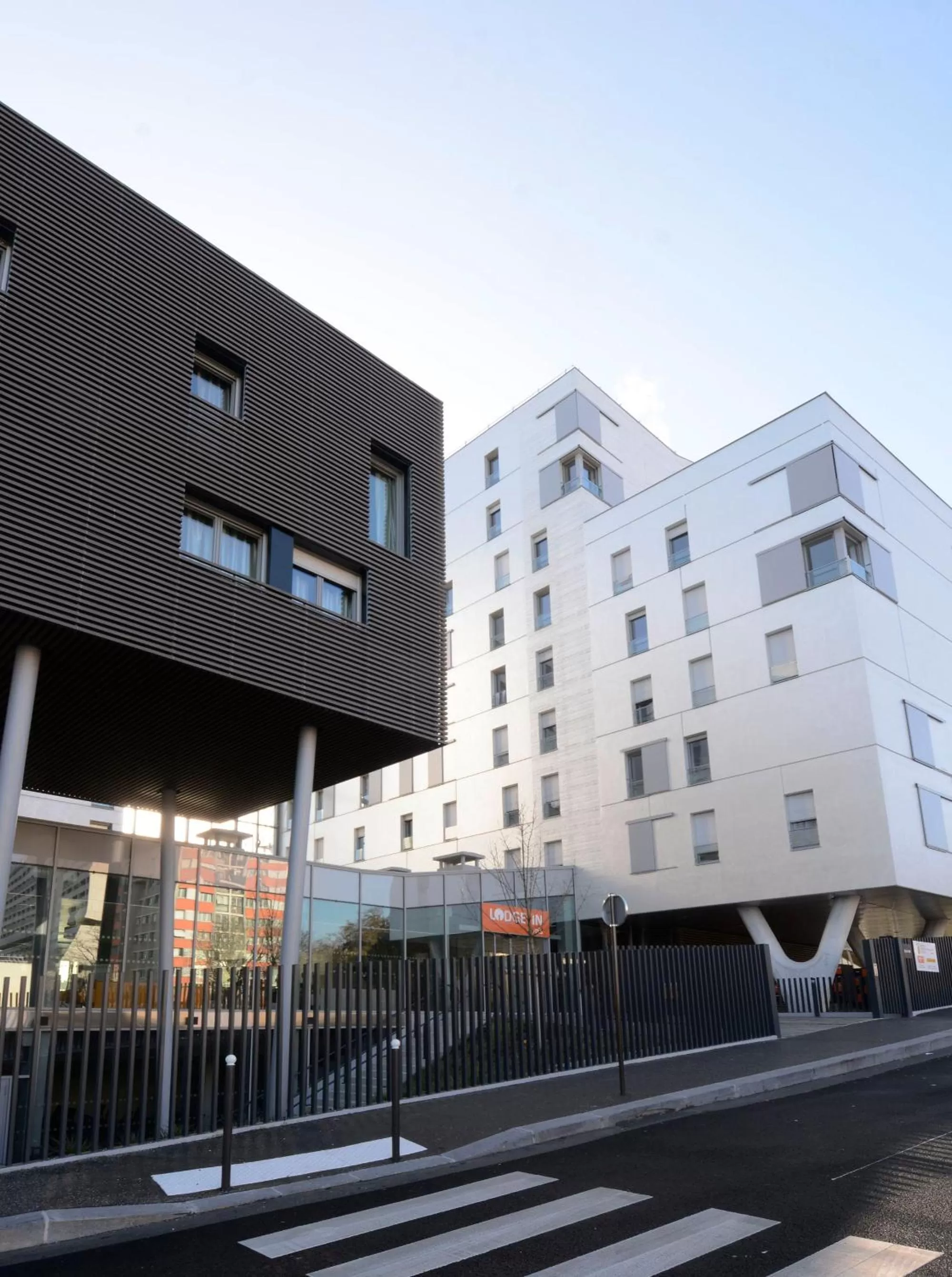 Property building in Hôtel Lodge In Paris 13