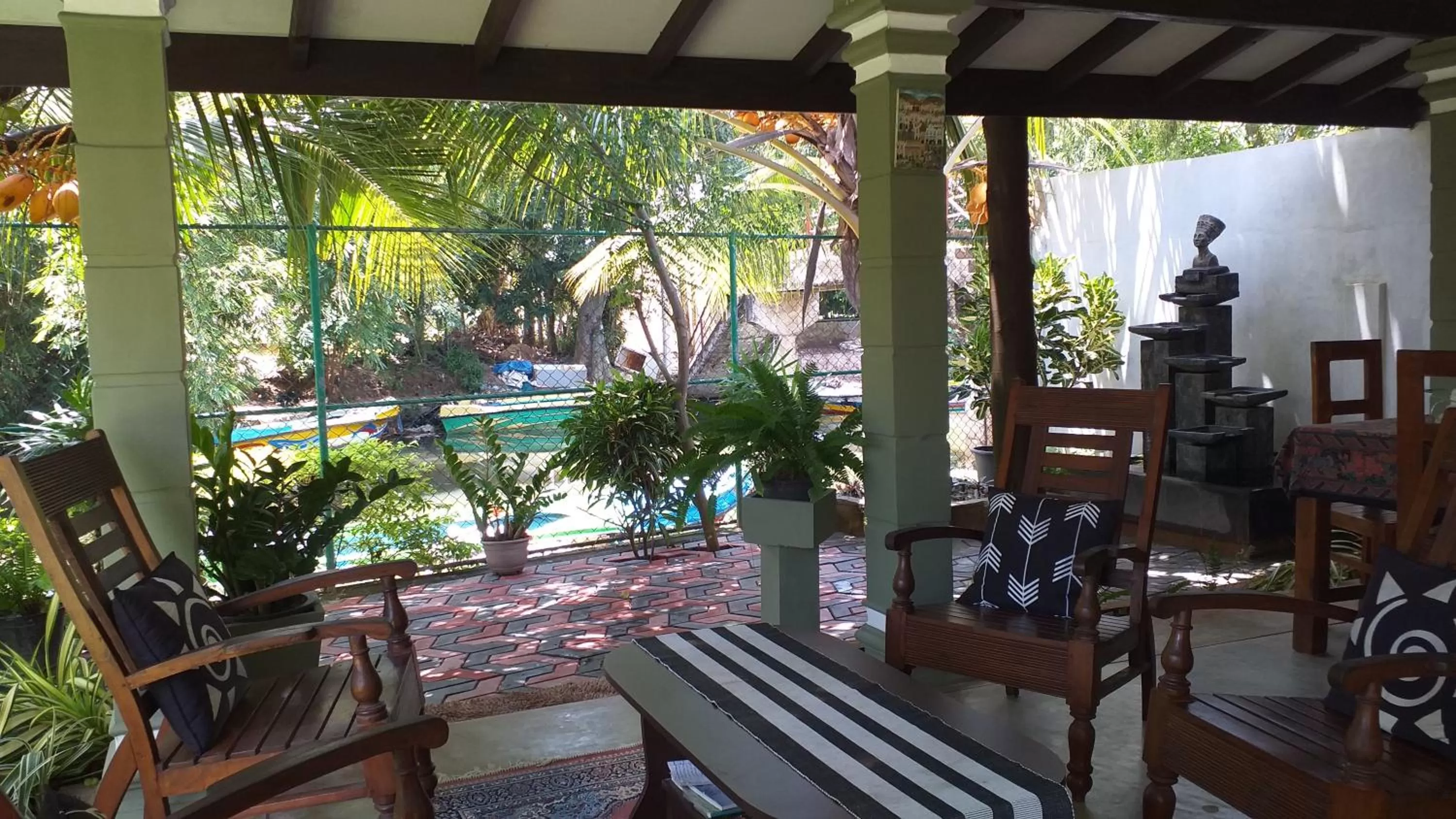 Patio in Green Wood Villa Negombo