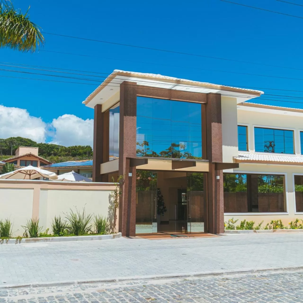 Facade/entrance in Pontal Praia Hotel