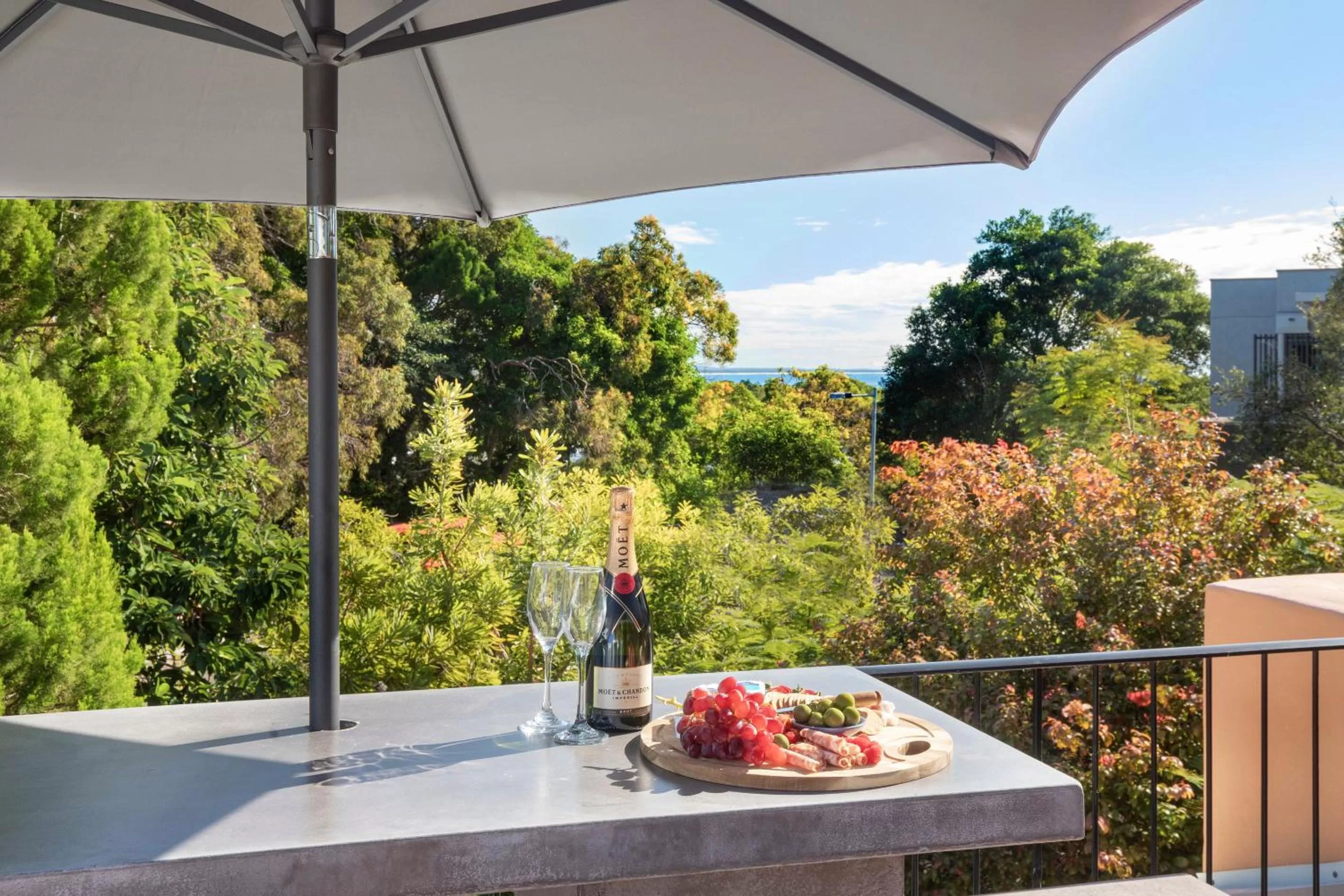 Balcony/Terrace in L'Auberge Noosa