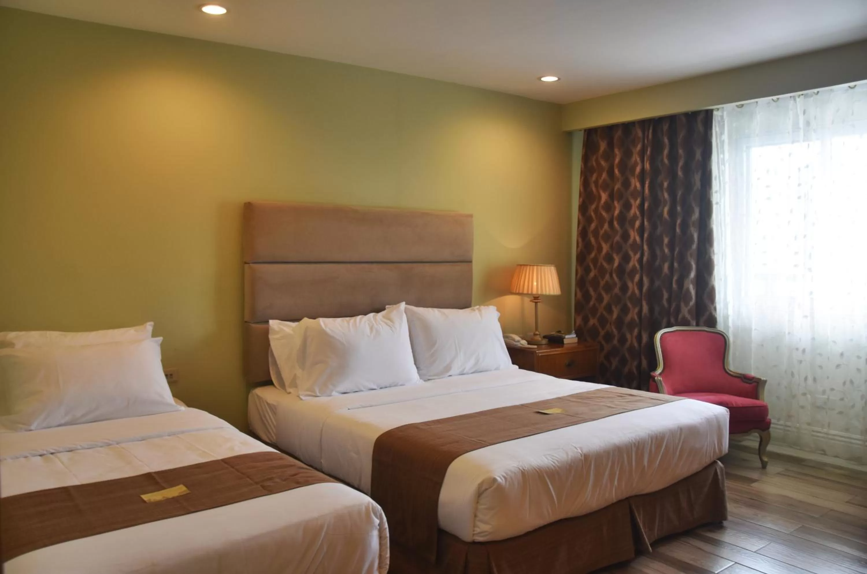 Bed in Skyland Garden Hotel and Resort