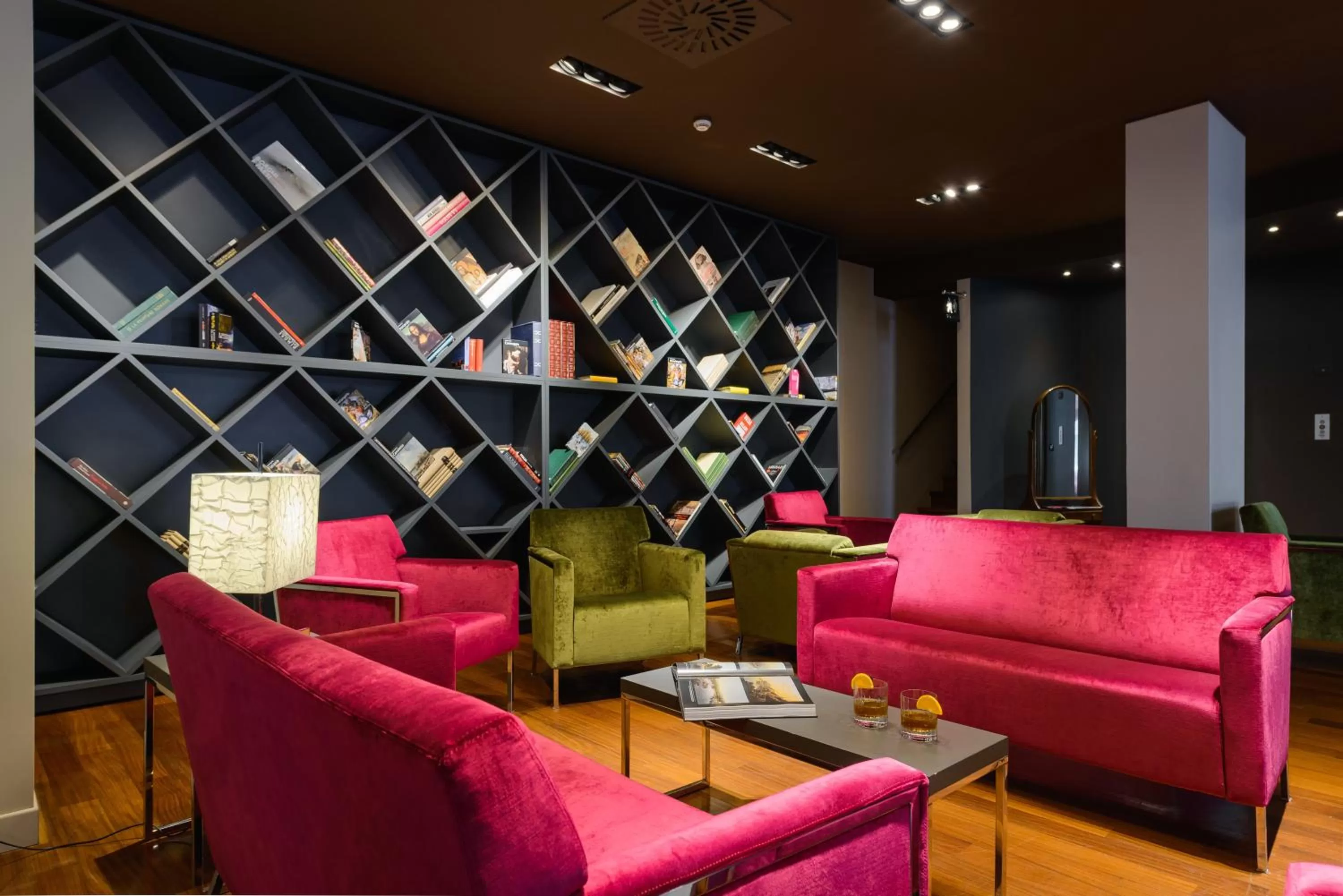 Communal lounge/ TV room in Windsor Hotel Milano