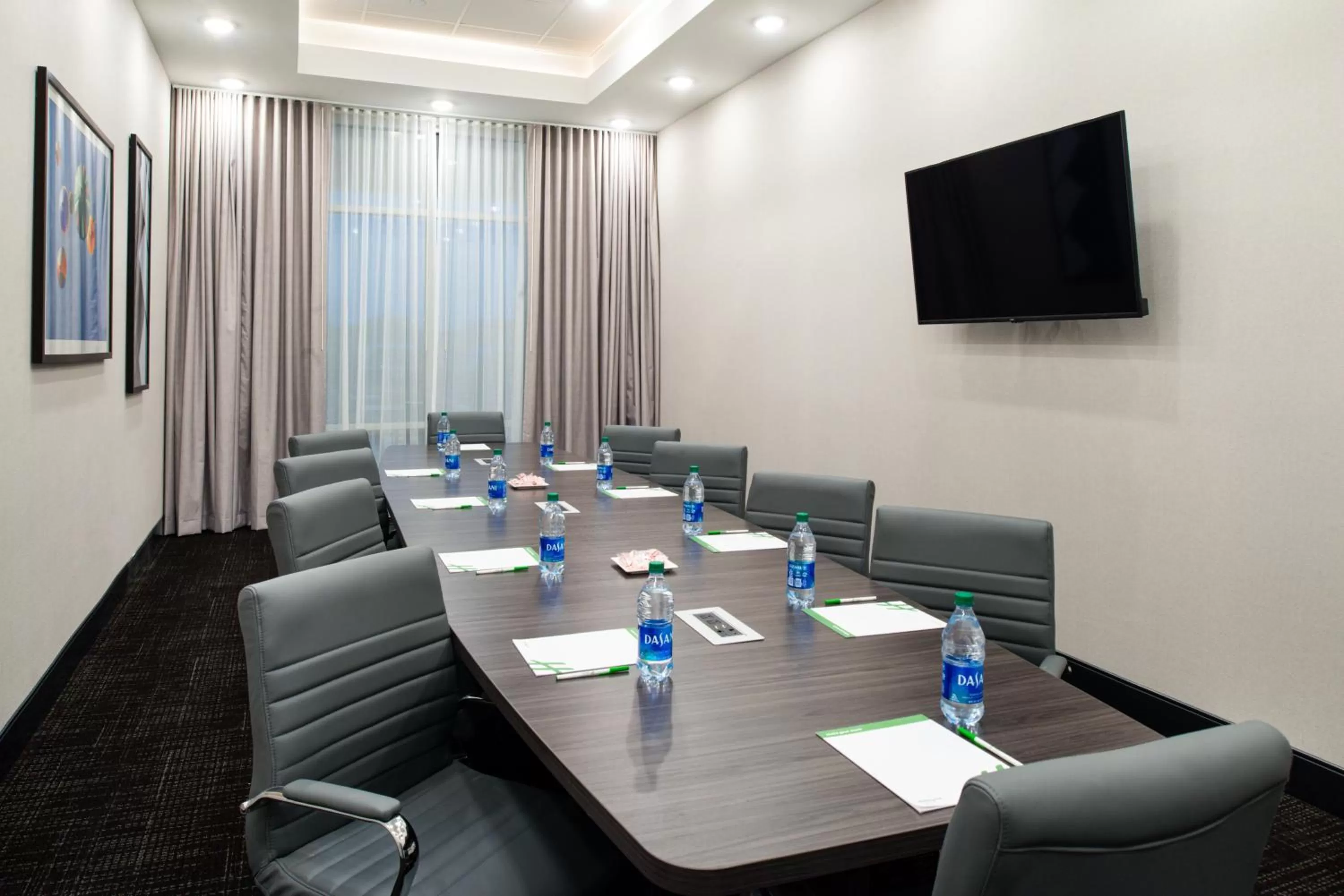 Meeting/conference room in Holiday Inn Fort Worth - Alliance by IHG
