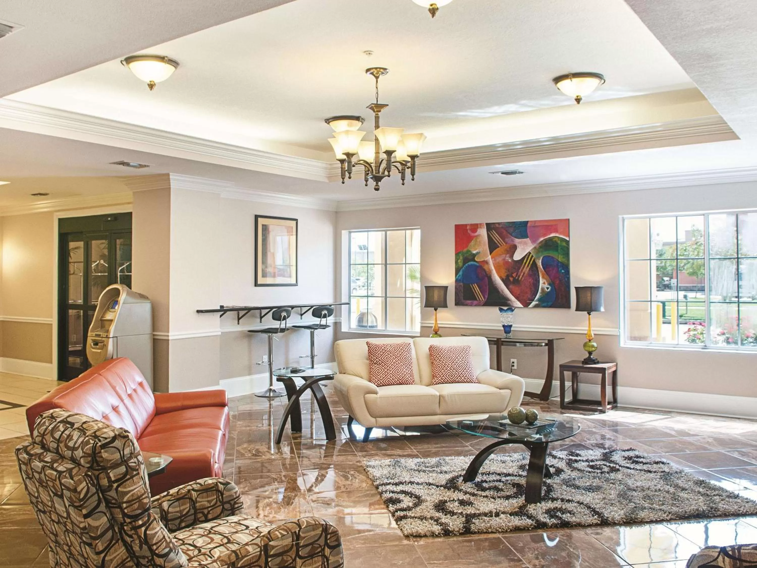 Lobby or reception in La Quinta by Wyndham Slidell - North Shore Area
