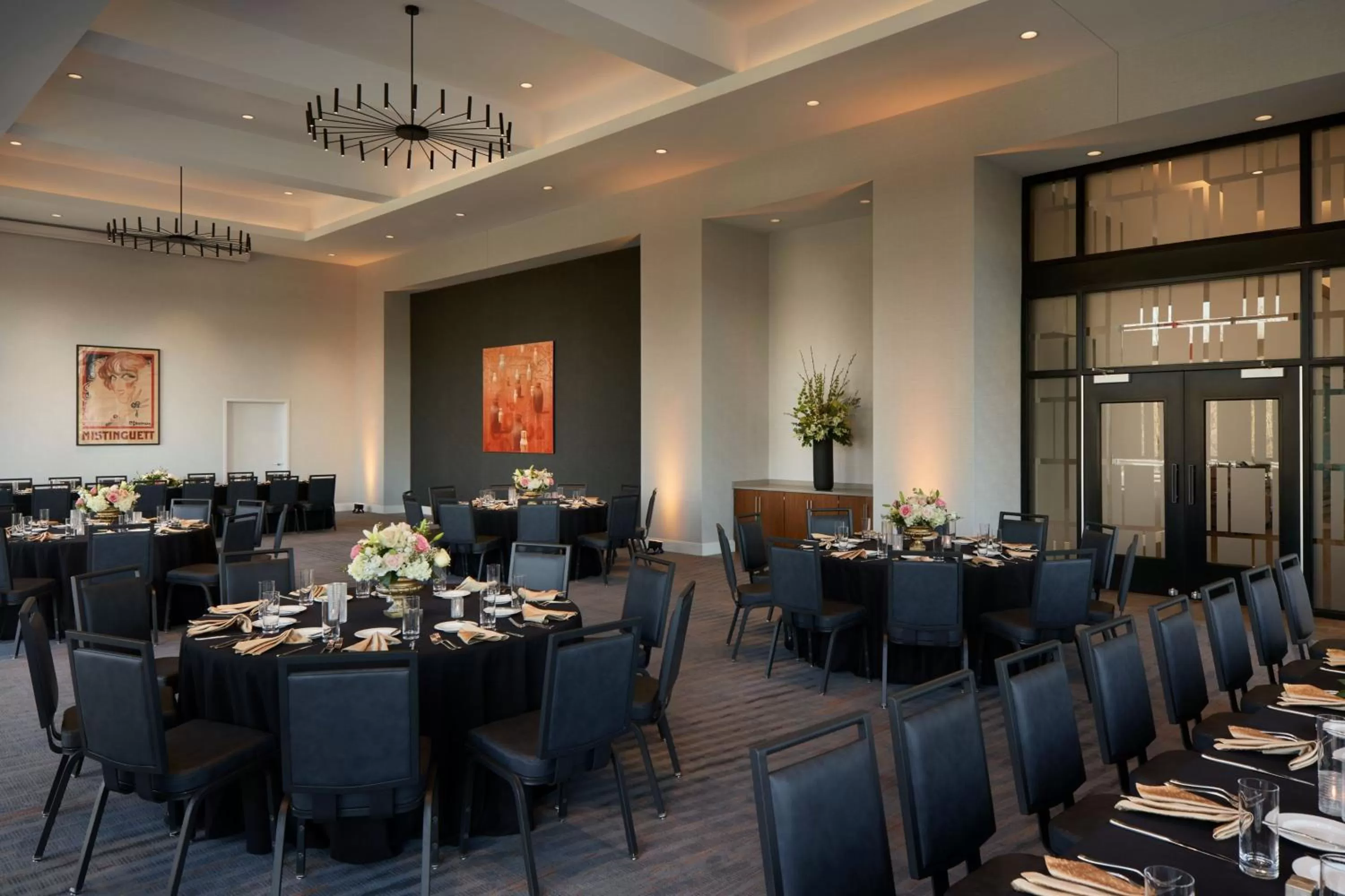 Restaurant/places to eat in Marriott Owings Mills Metro Centre