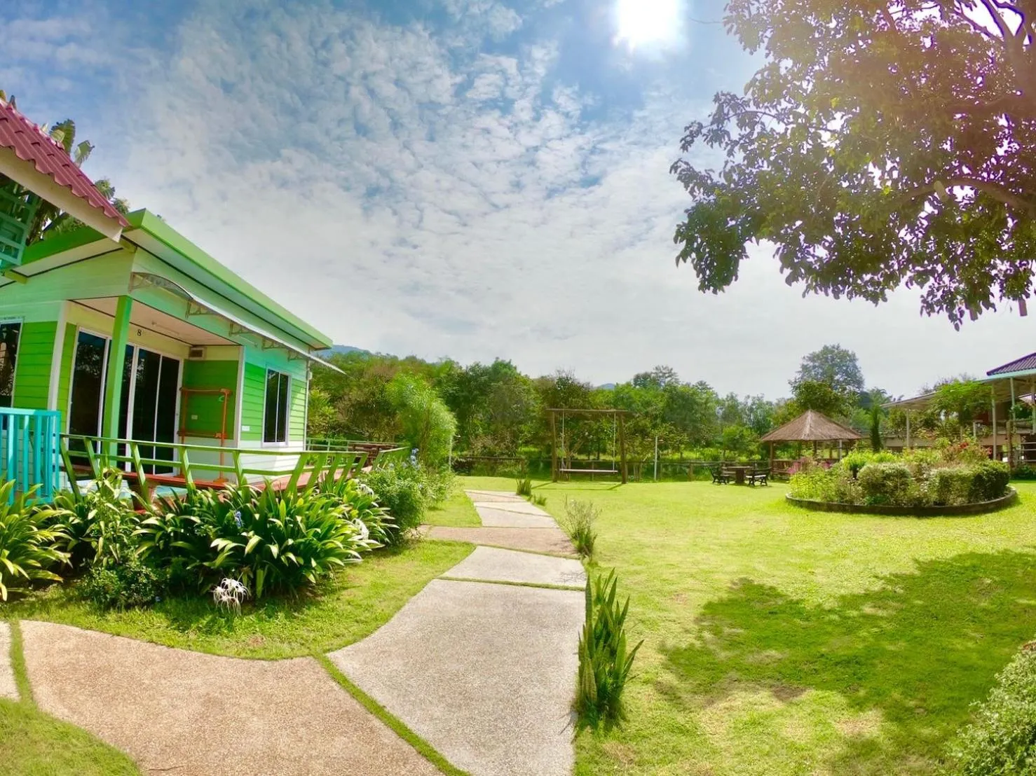 Property building, Garden in Prawdao Resort