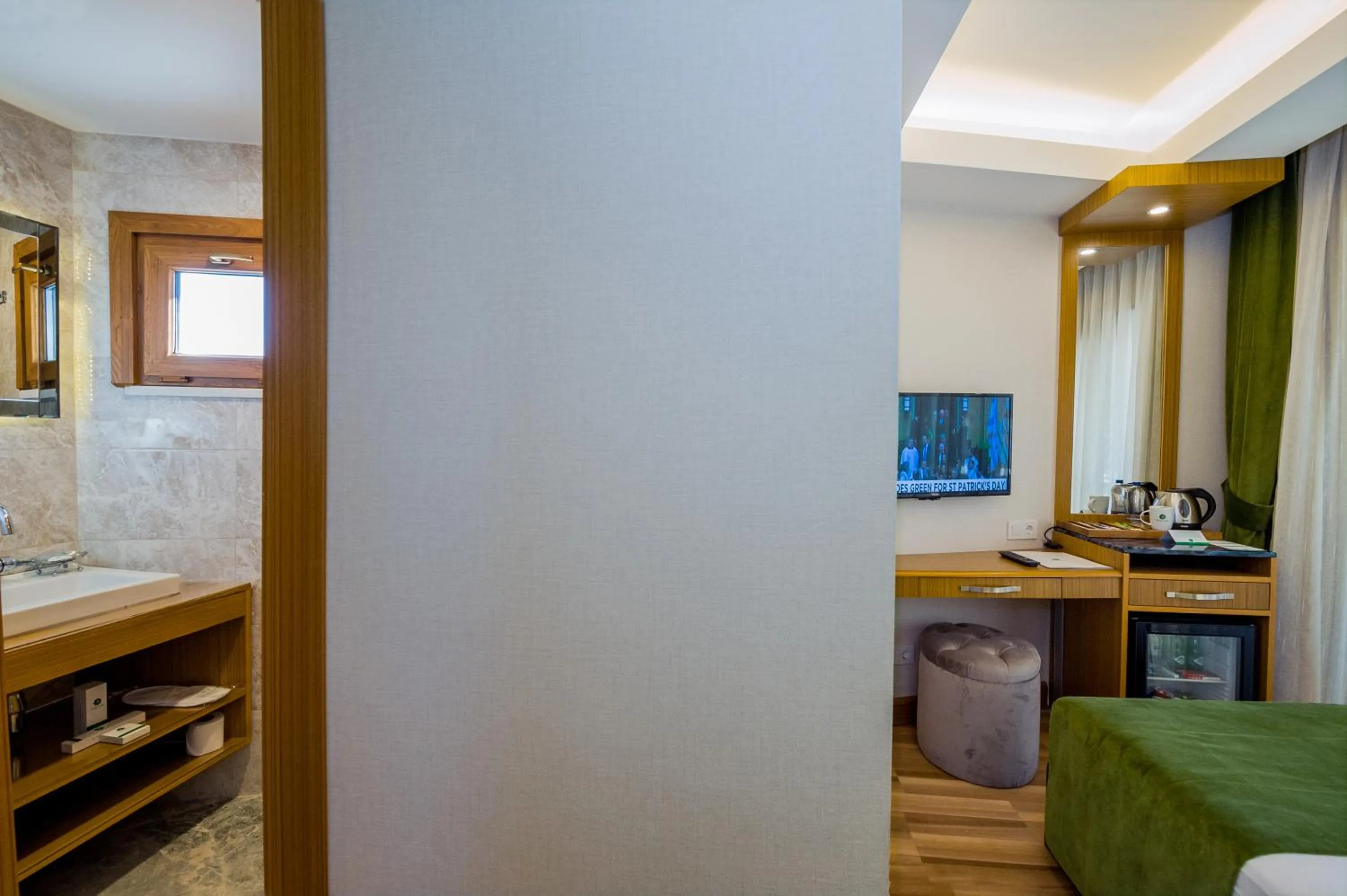 TV and multimedia in Bizim Hotel