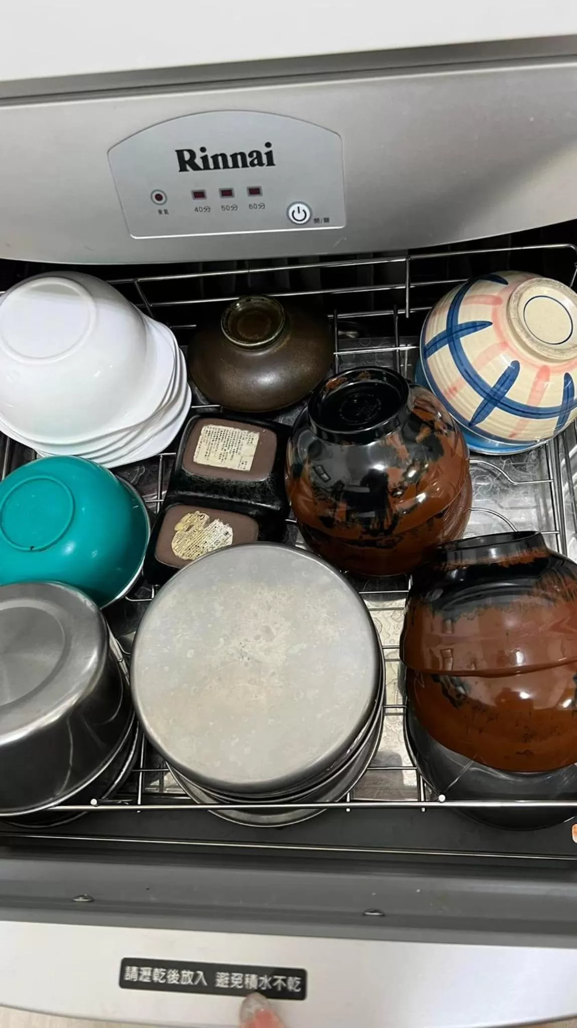 Kitchen or kitchenette in Dou Dou Long Homestay