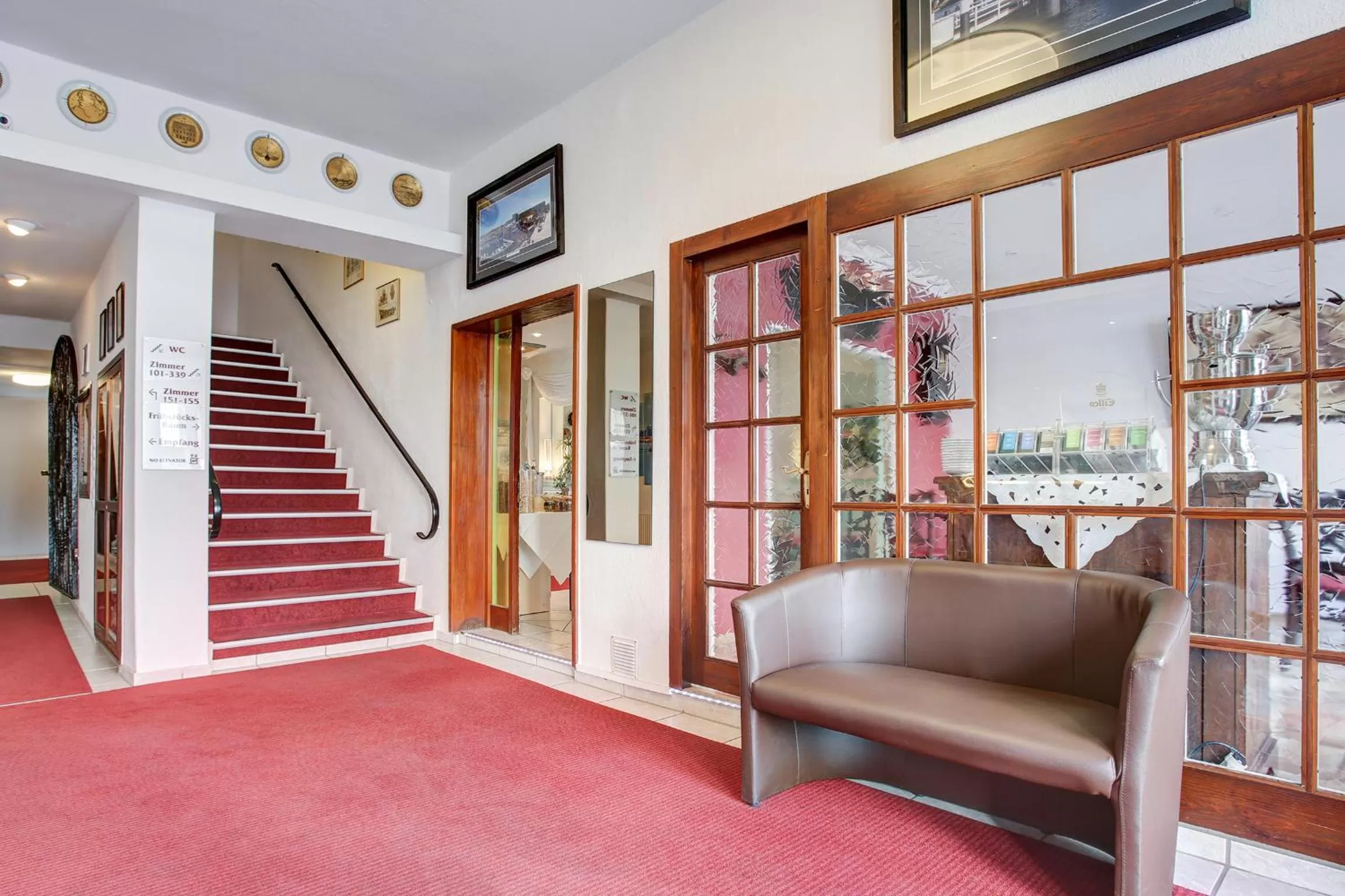 Lobby or reception in Hotel Consul