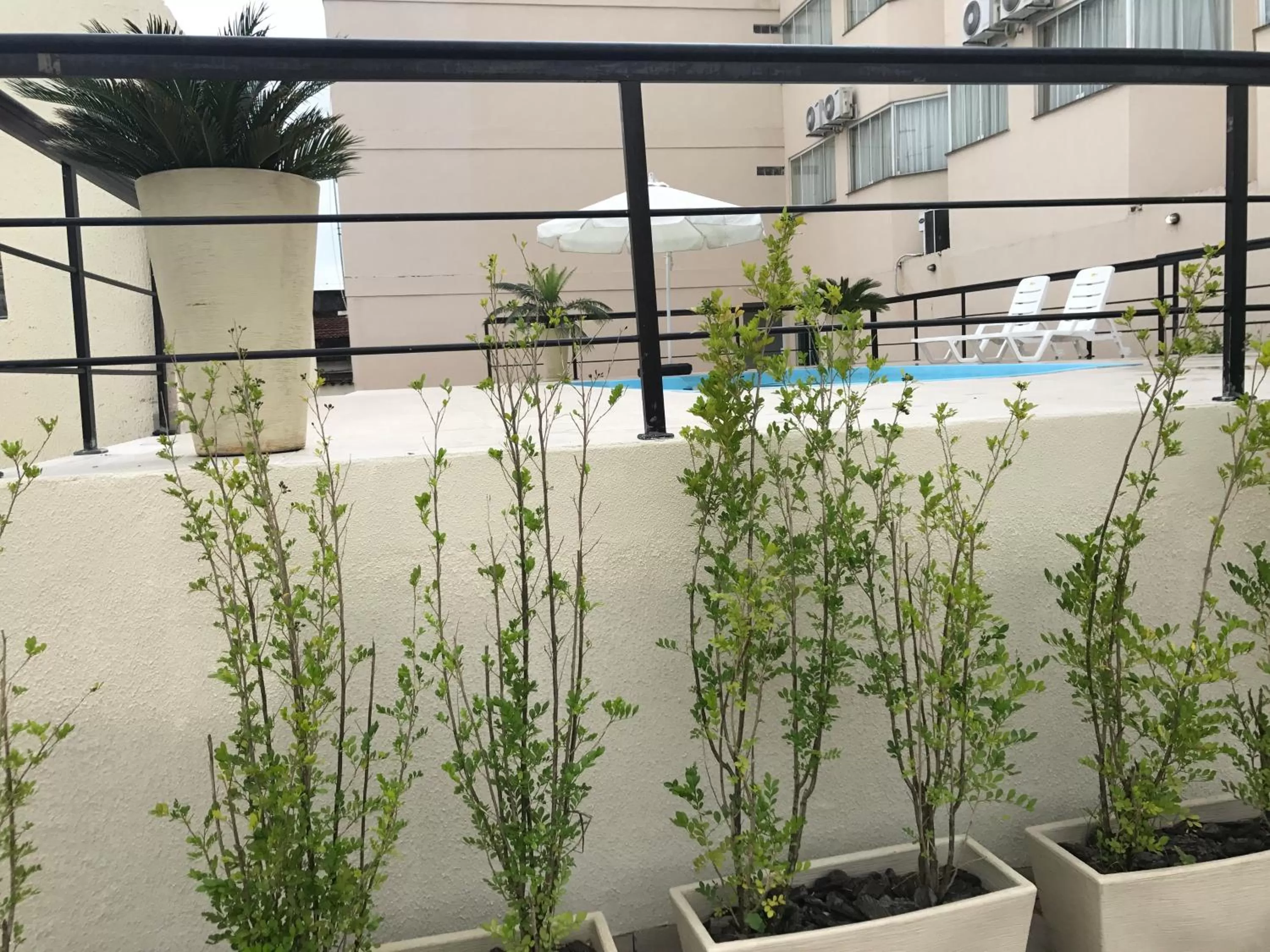 Swimming pool in Resende Inn