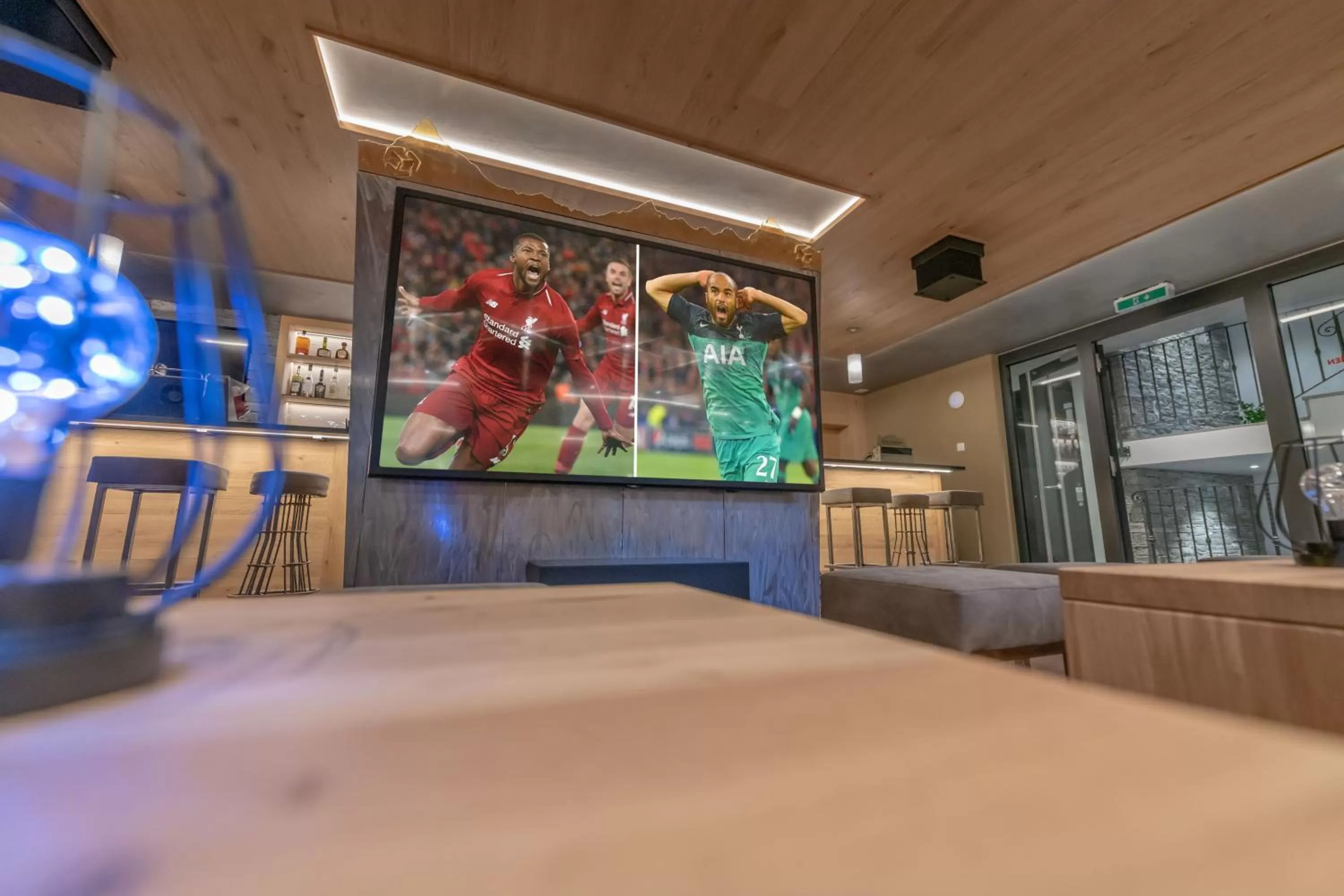 Lounge or bar, Bed in Hotel Heimatlodge