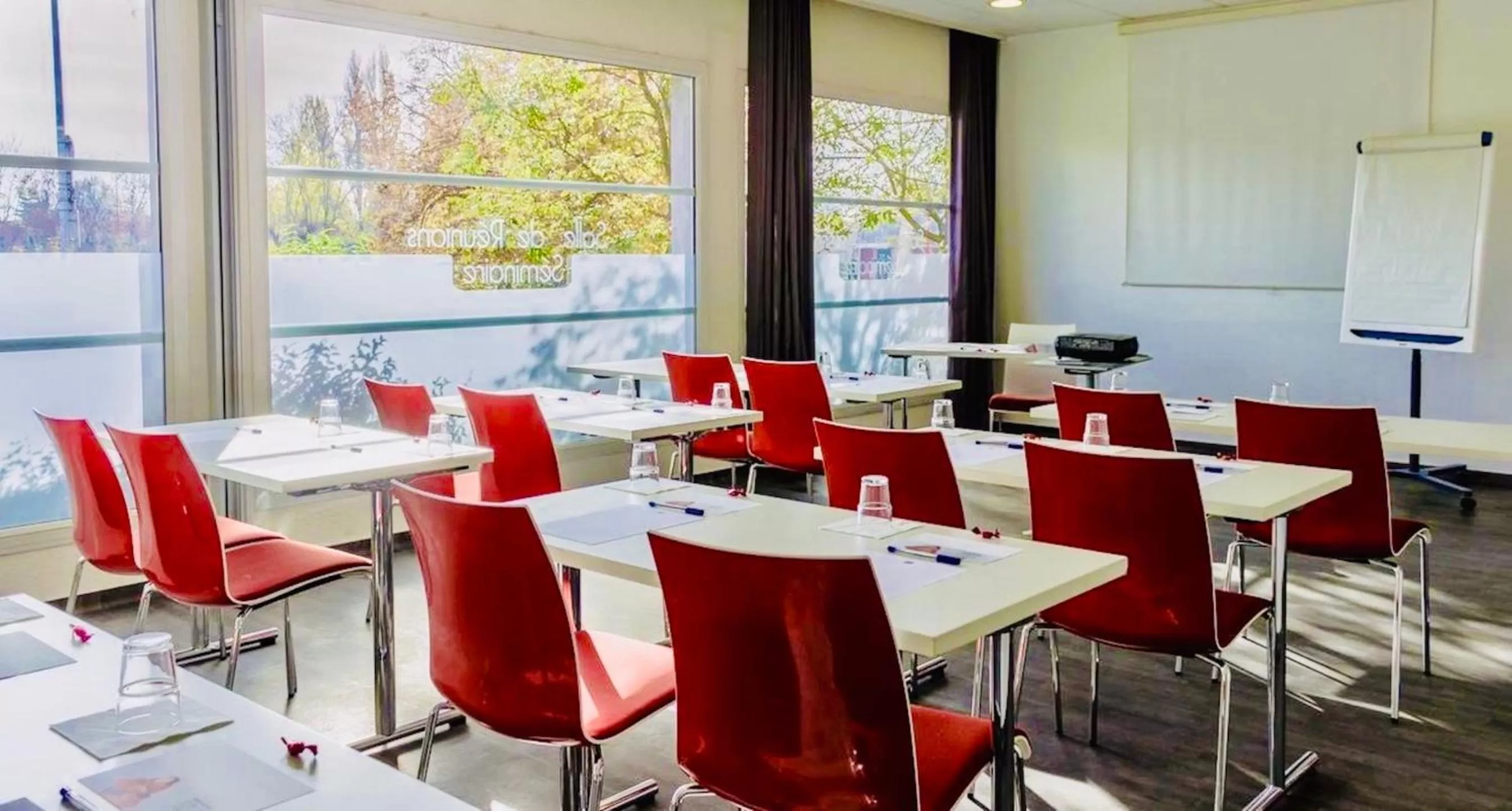 Business facilities in ibis Strasbourg Aéroport Le Zénith