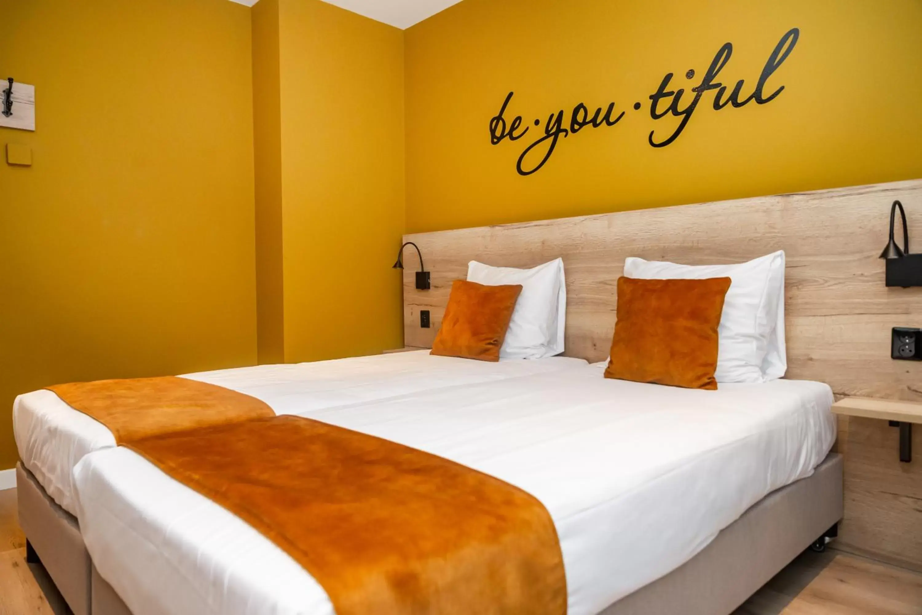 Economy Twin Room - single occupancy in Hotel Onder De Linden Economy Twin Room - single occupancy in Hotel Onder De Linden