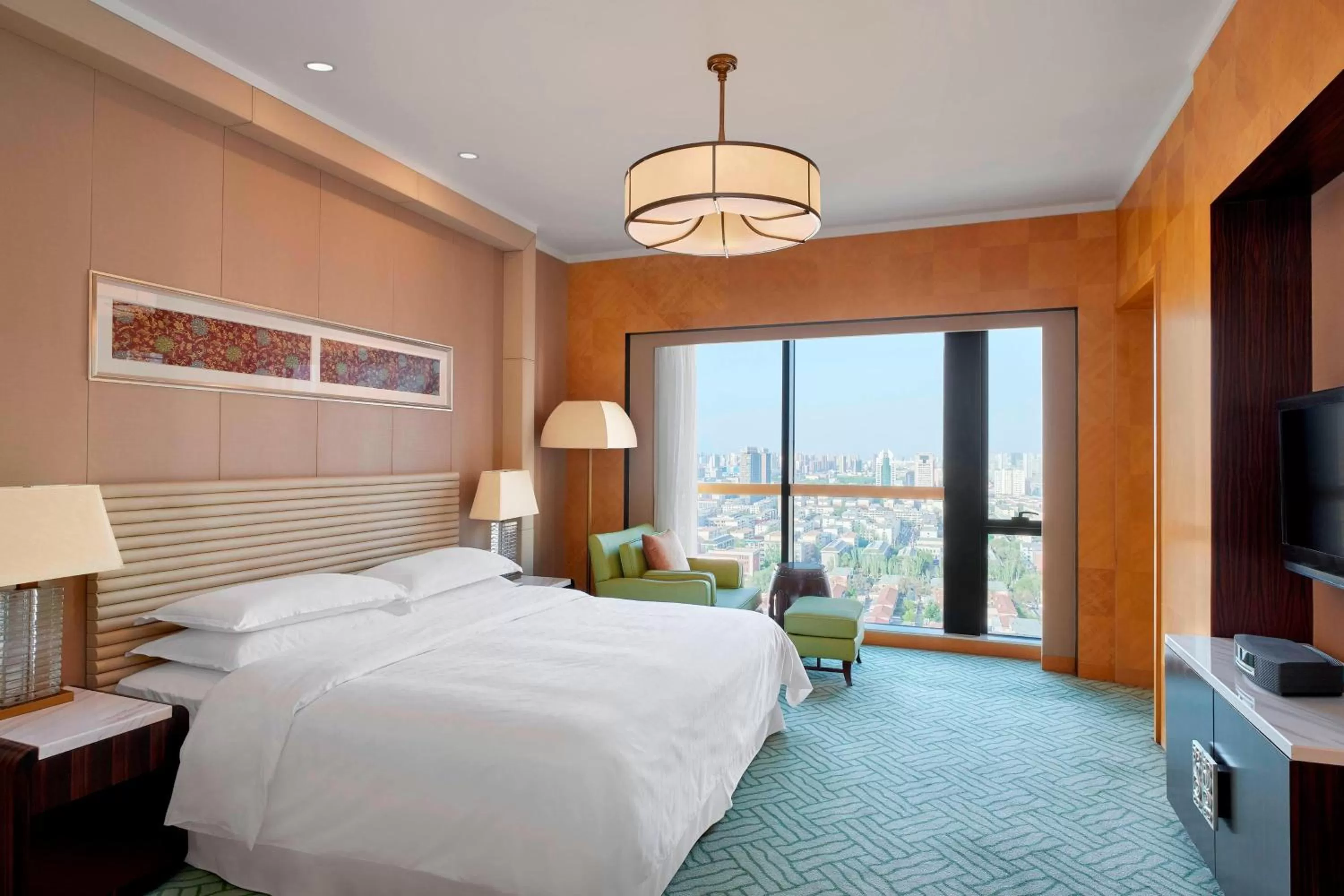 Bedroom, Bed in Sheraton Hohhot Hotel