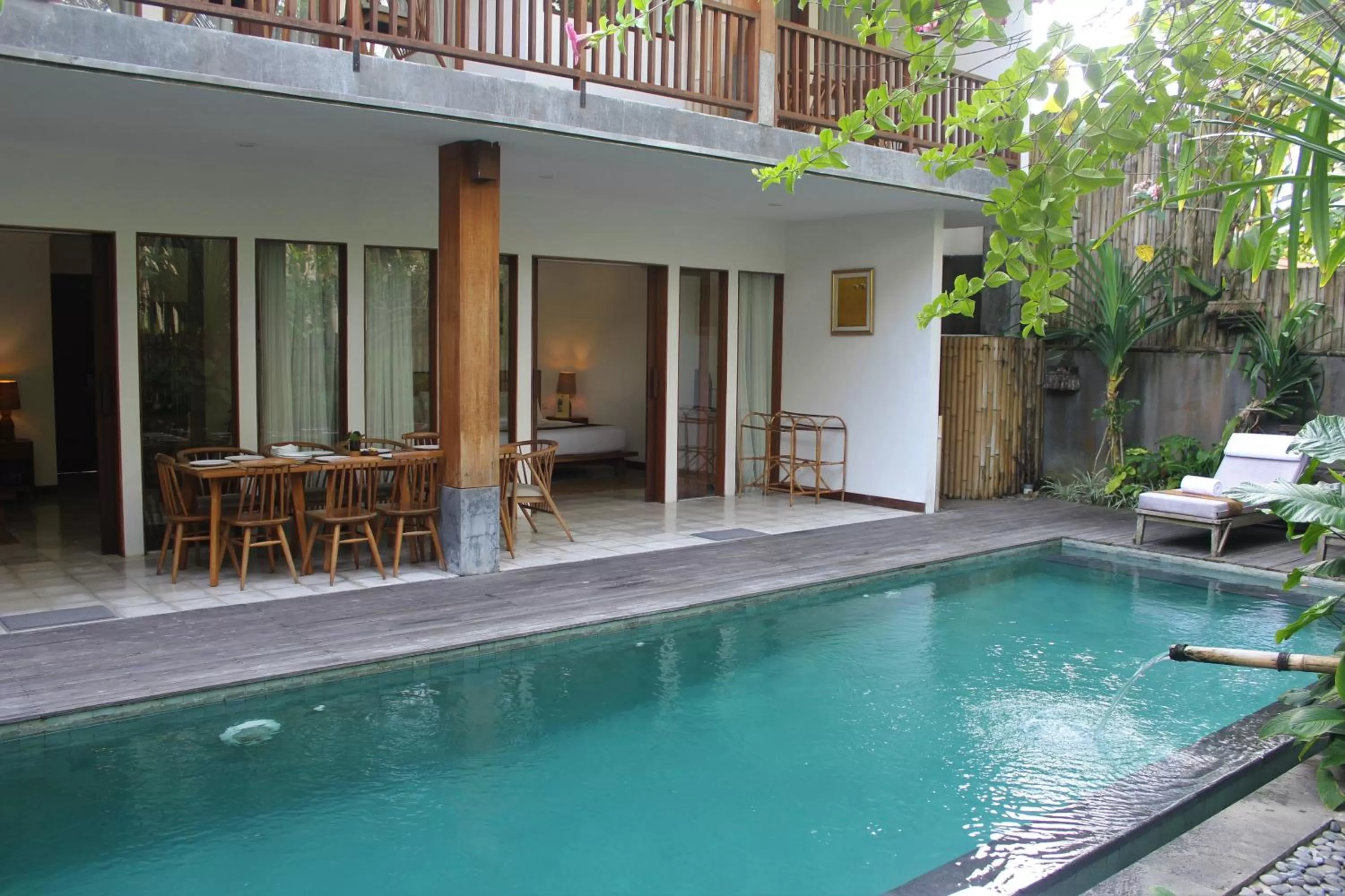 Swimming pool in Purana Boutique Resort
